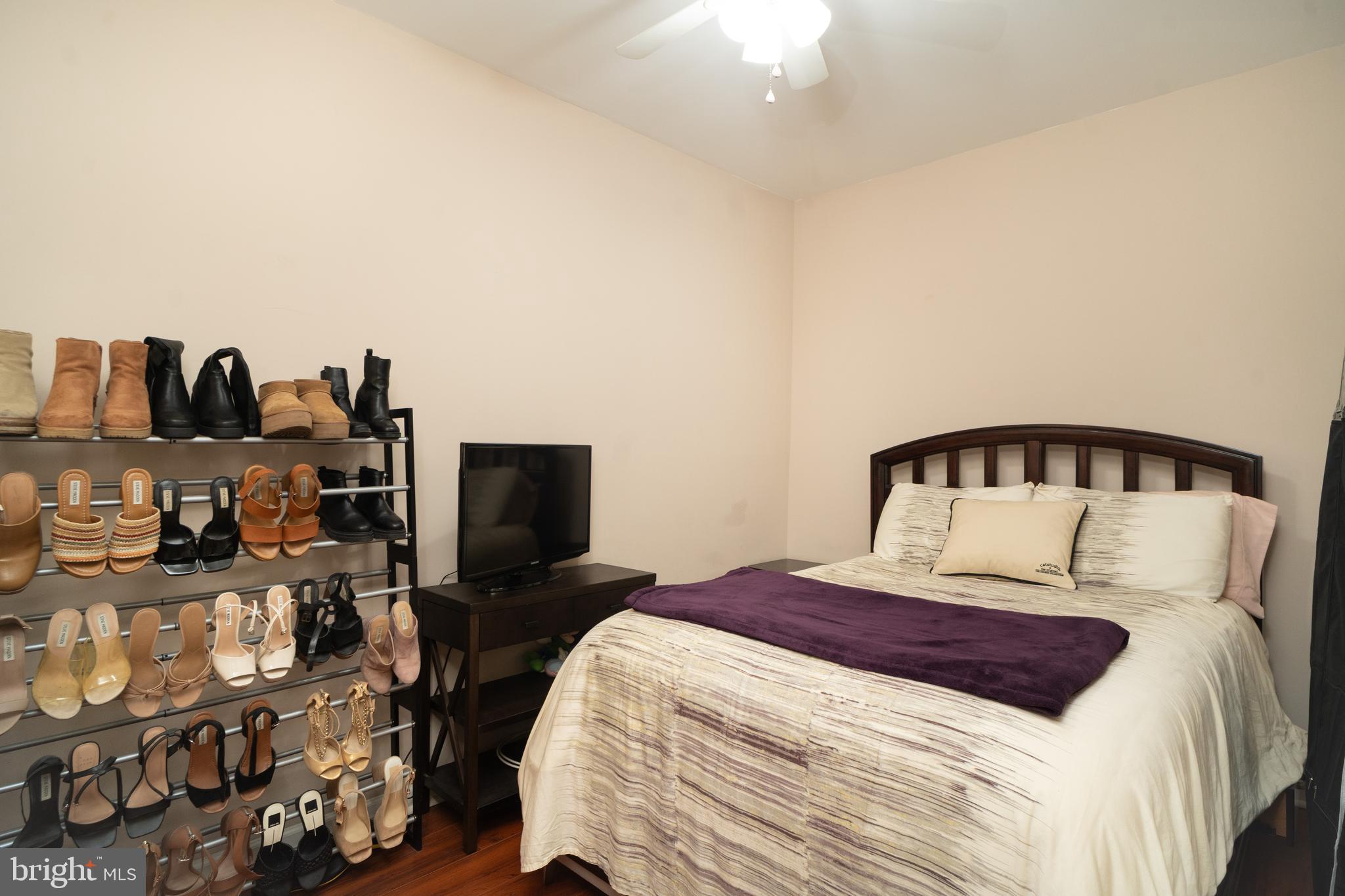 WHITMAN - Residential