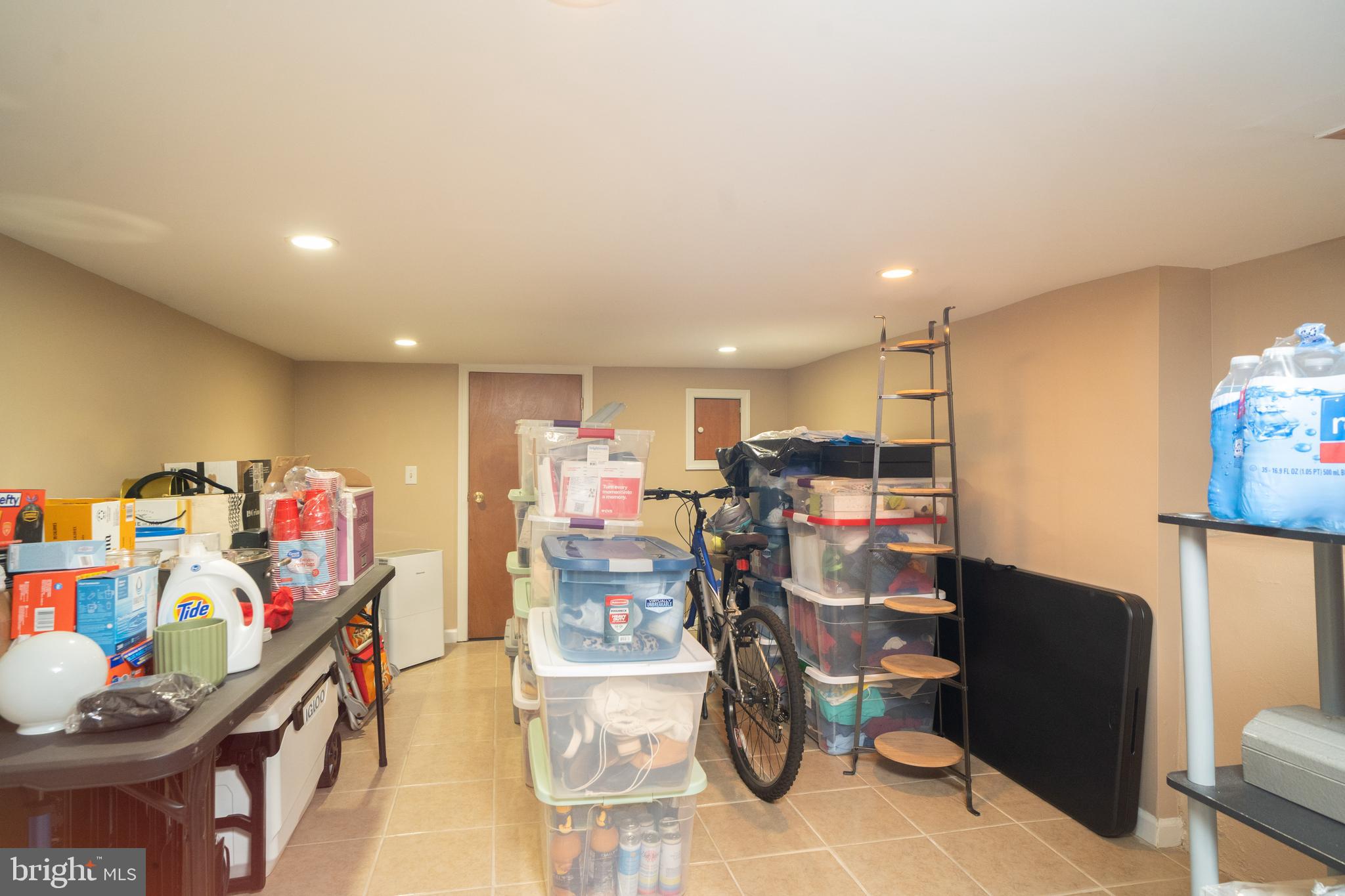 WHITMAN - Residential