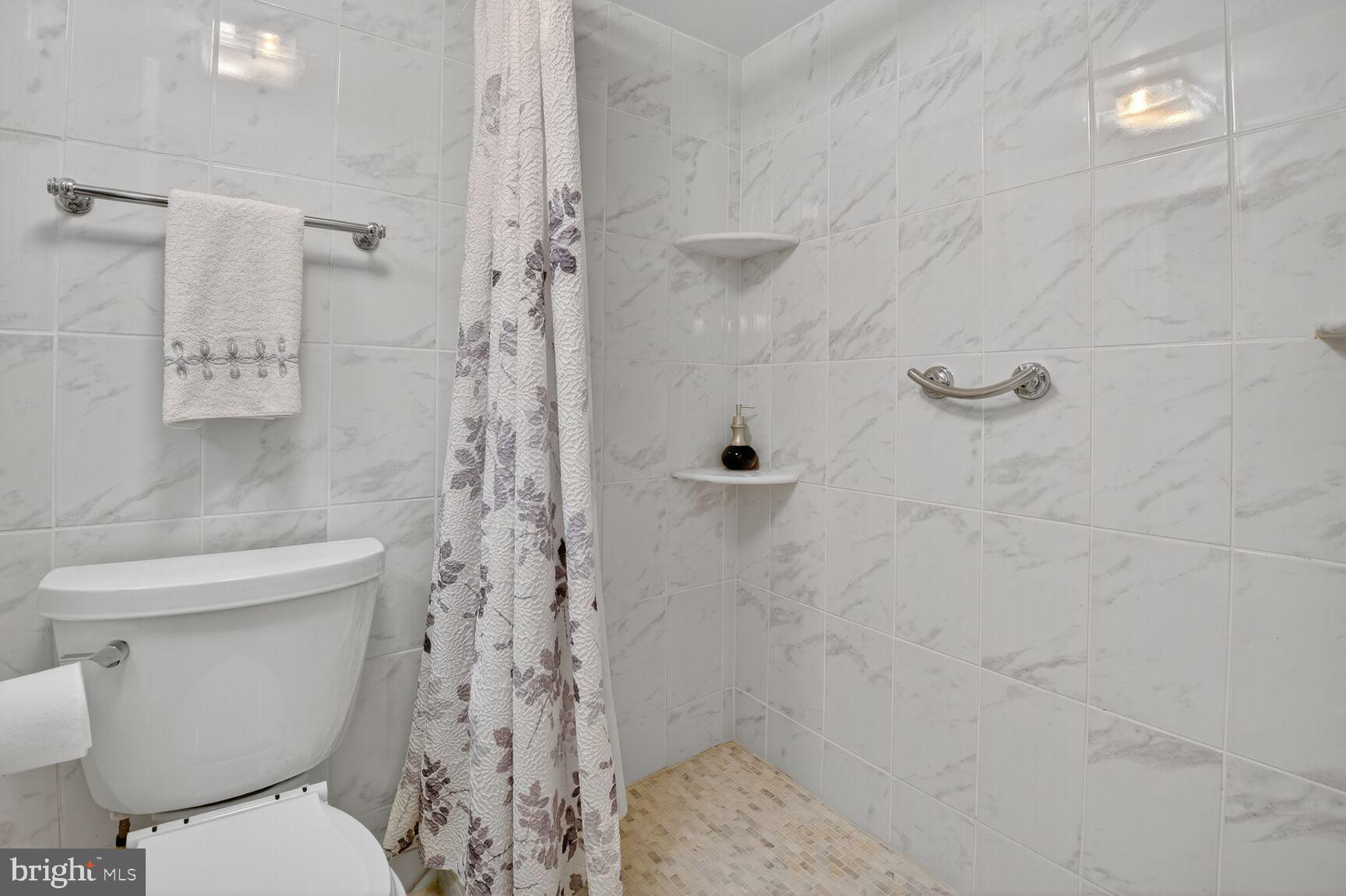 PARKSIDE PLAZA CODM - Residential