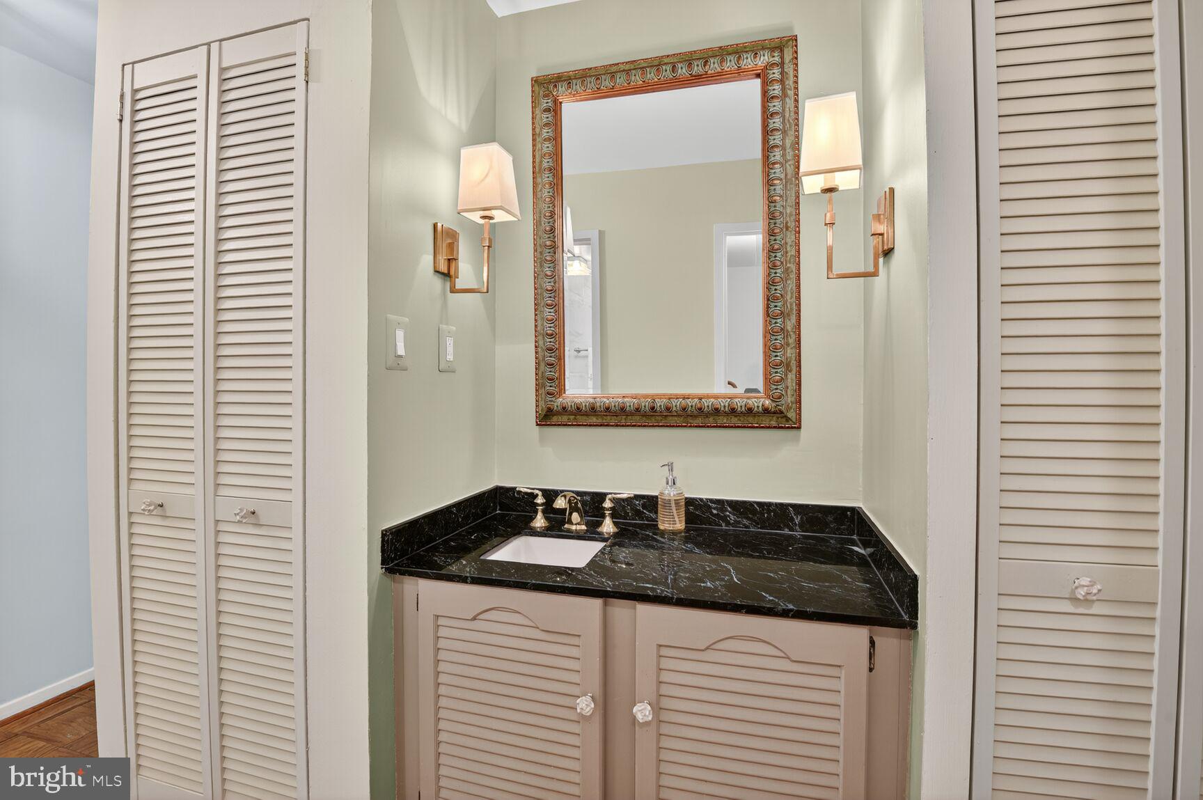 PARKSIDE PLAZA CODM - Residential