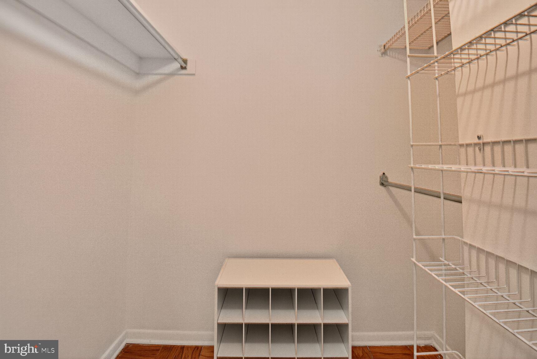 PARKSIDE PLAZA CODM - Residential