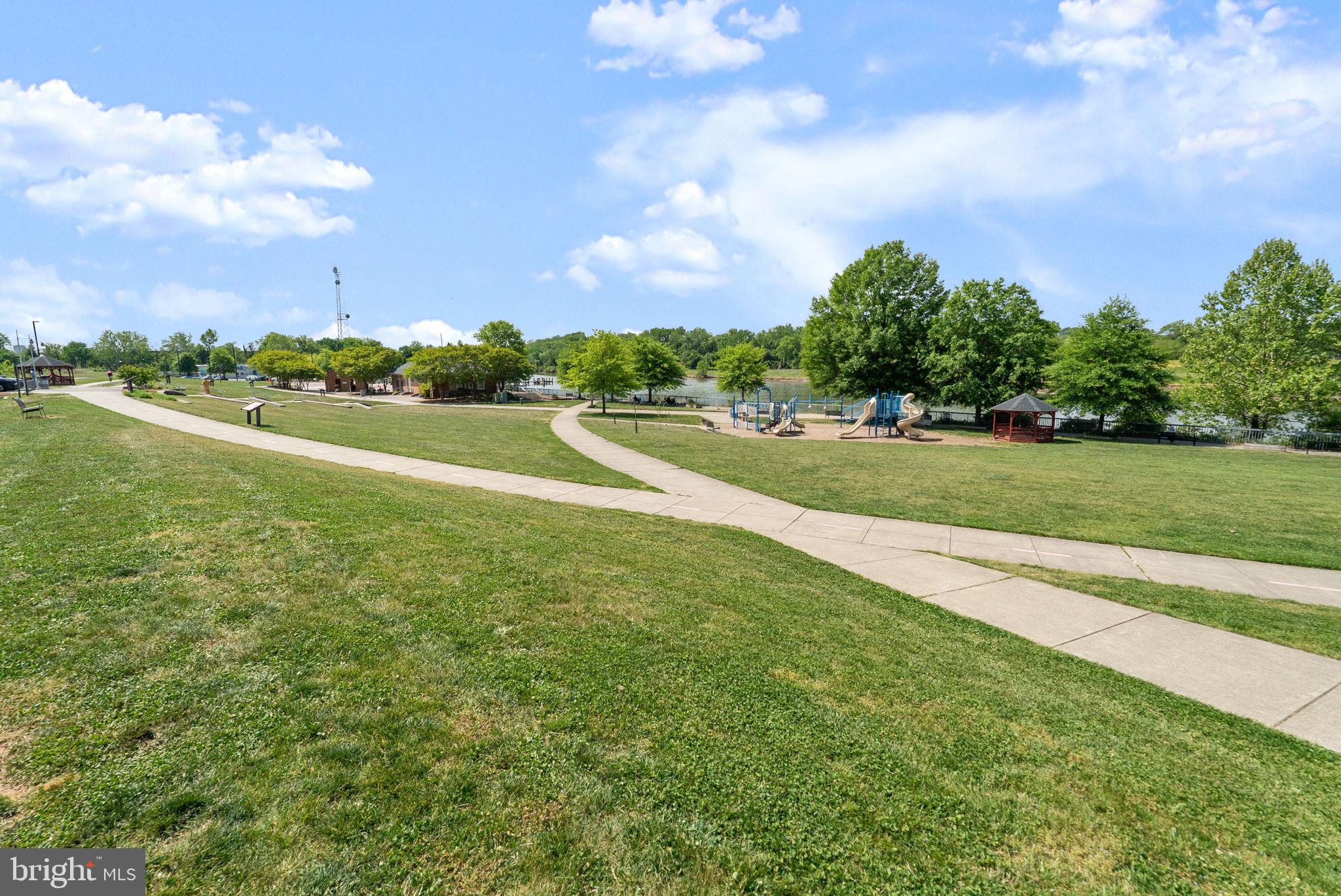 DECATUR HGTS ADD - Residential