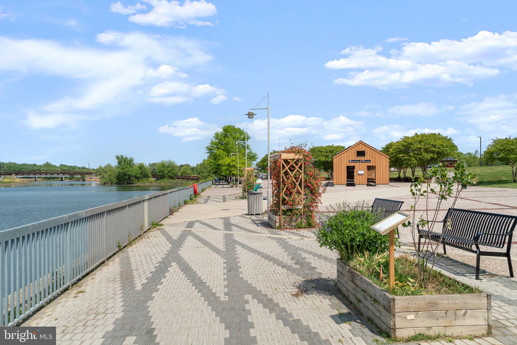 DECATUR HGTS ADD - Residential