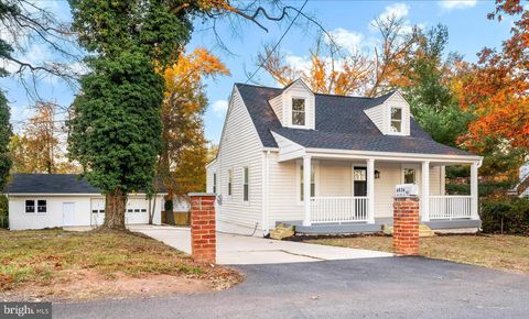 6836 3RD STREET LANHAM MD 20706