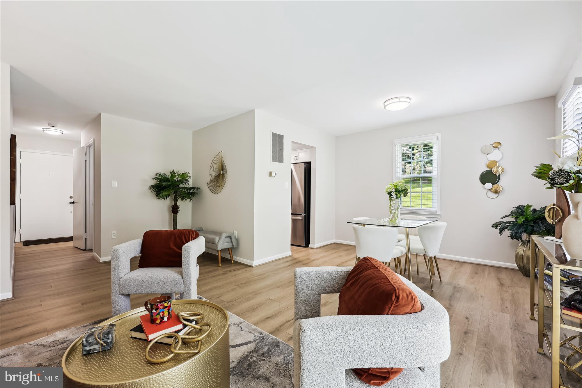 SHADY GROVE VILLAGE - Residential