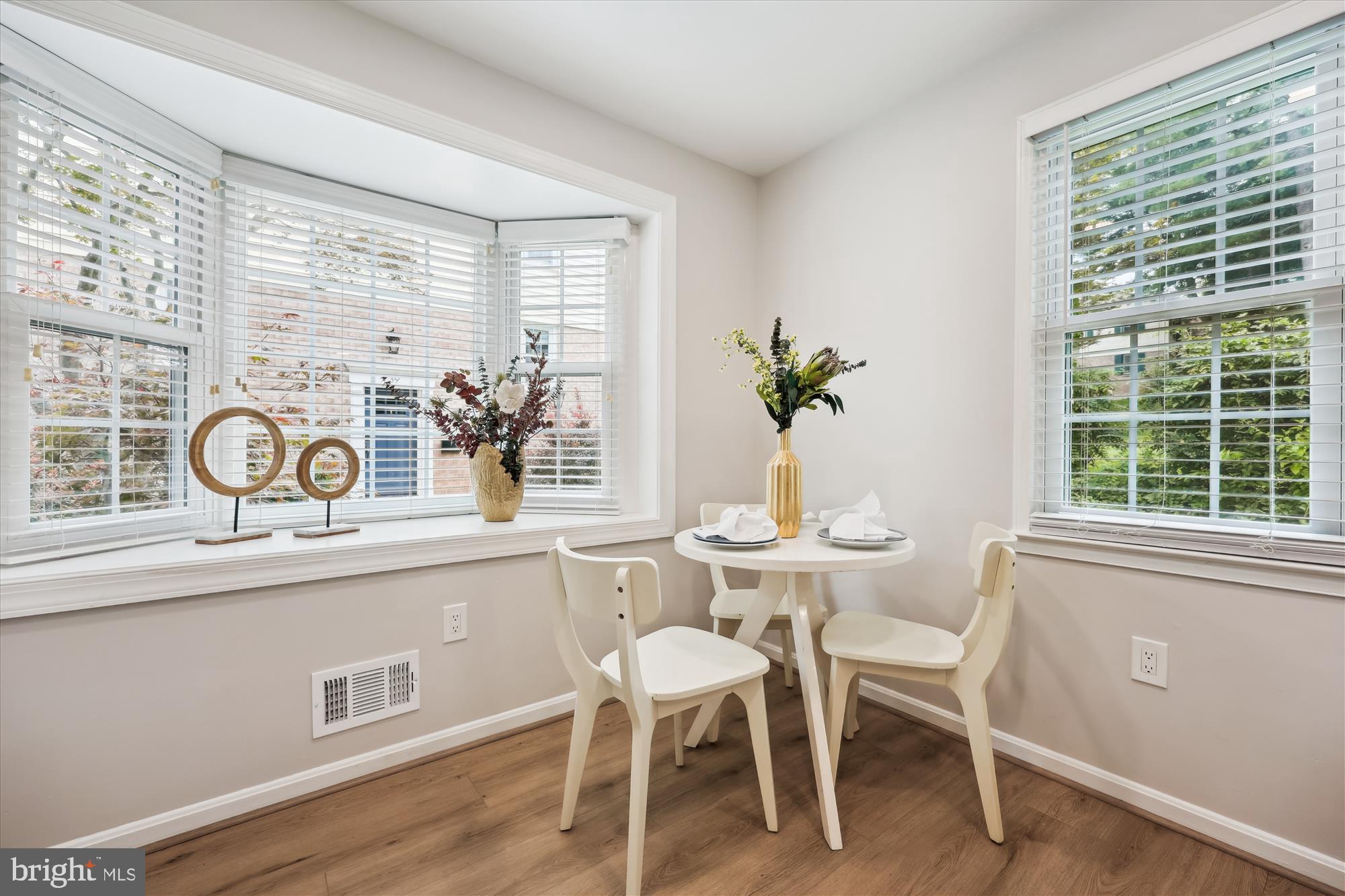 SHADY GROVE VILLAGE - Residential