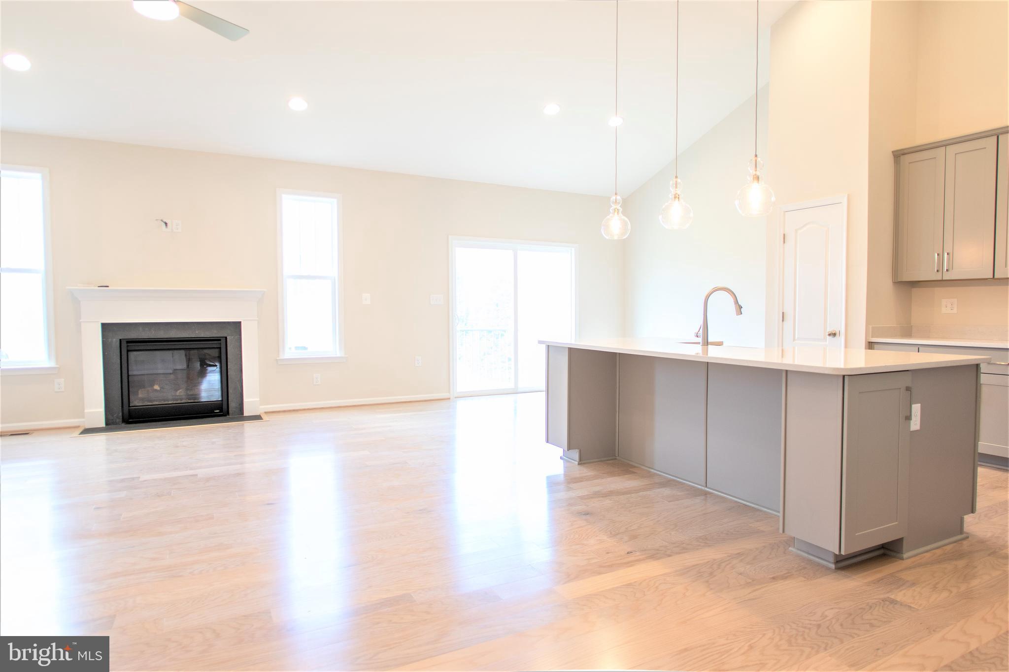 MARTINSBURG STATION - Residential