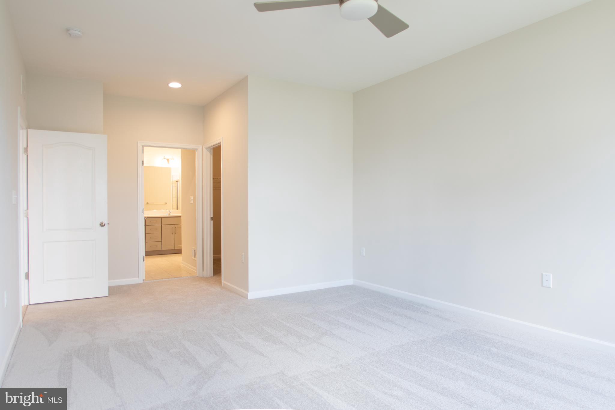 MARTINSBURG STATION - Residential