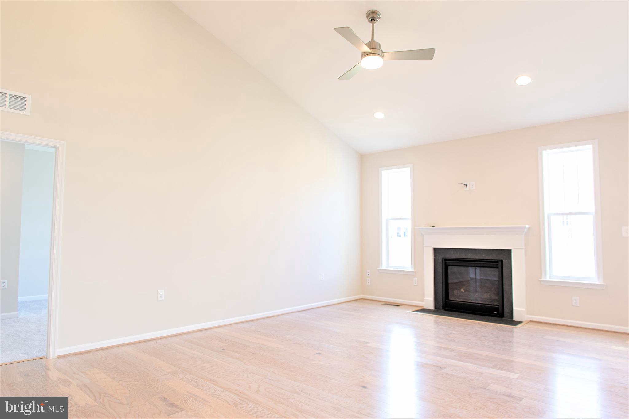 MARTINSBURG STATION - Residential