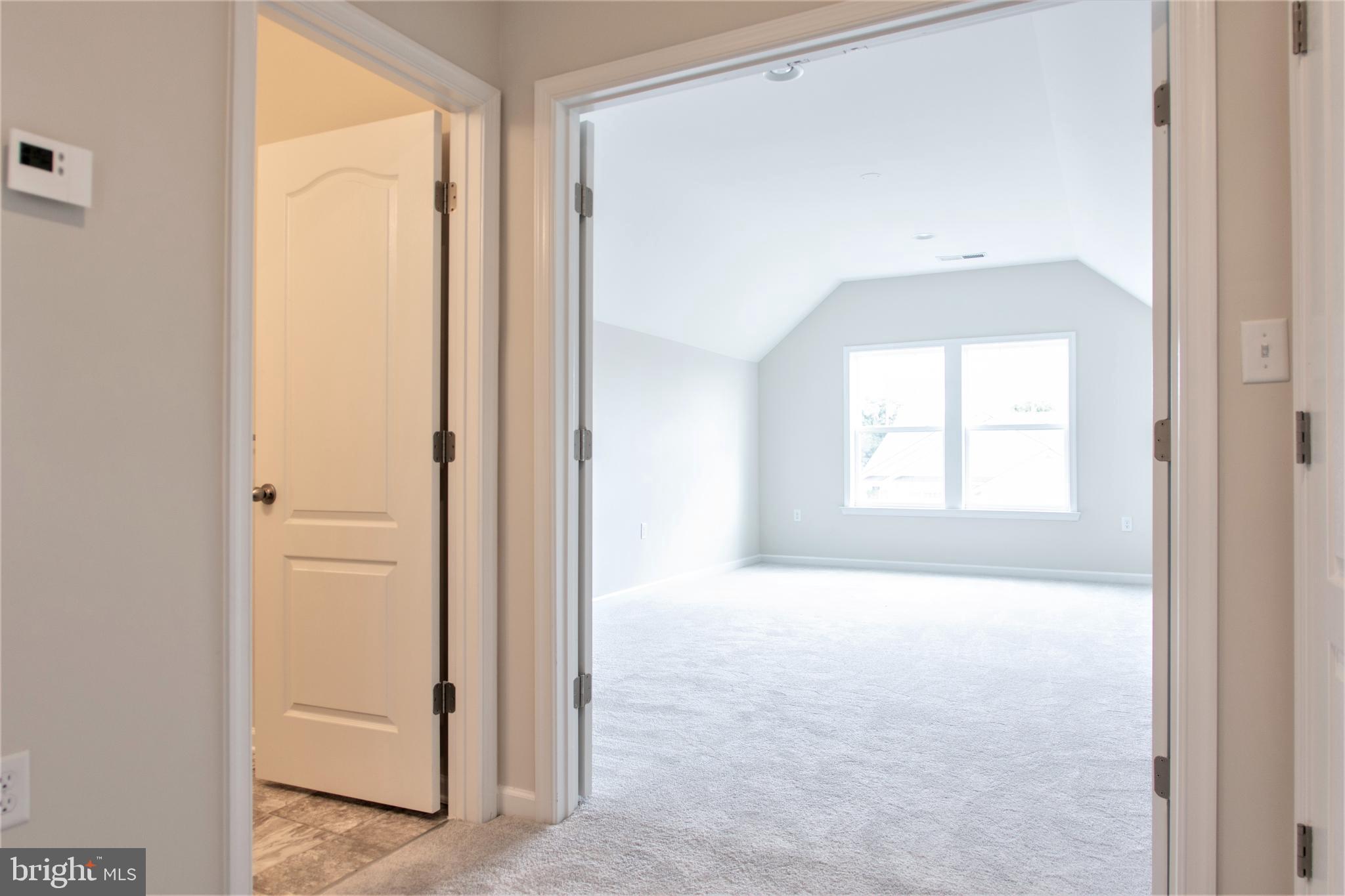 MARTINSBURG STATION - Residential