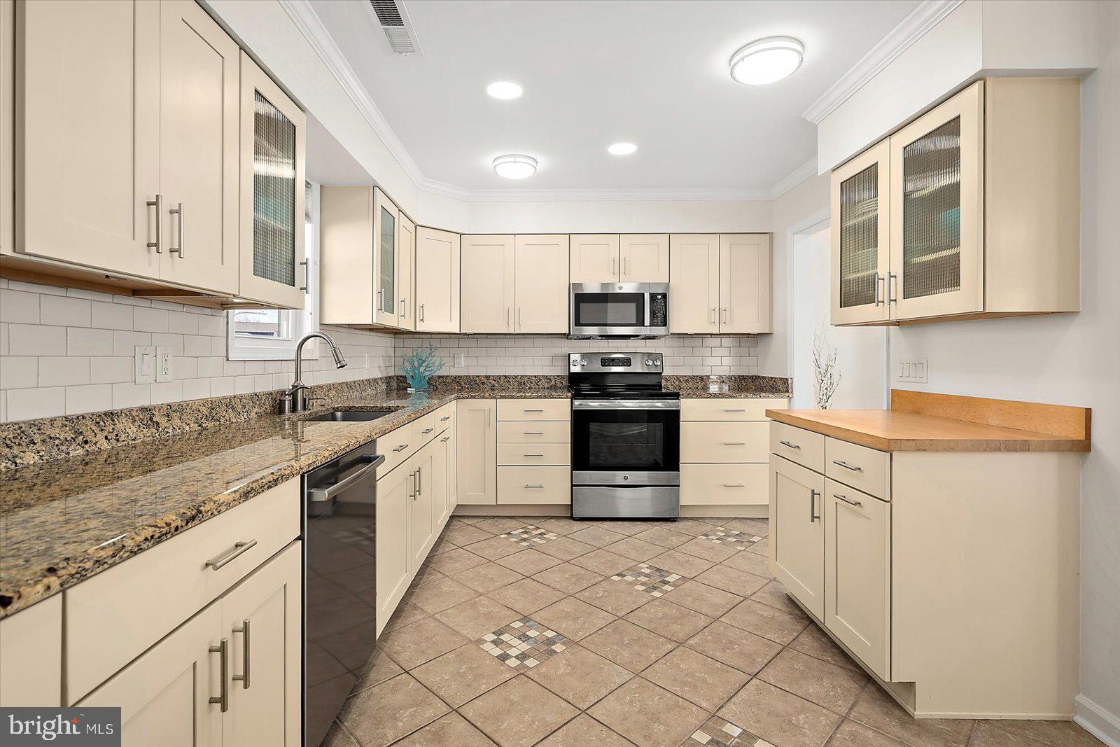 CAINE WOODS - Residential