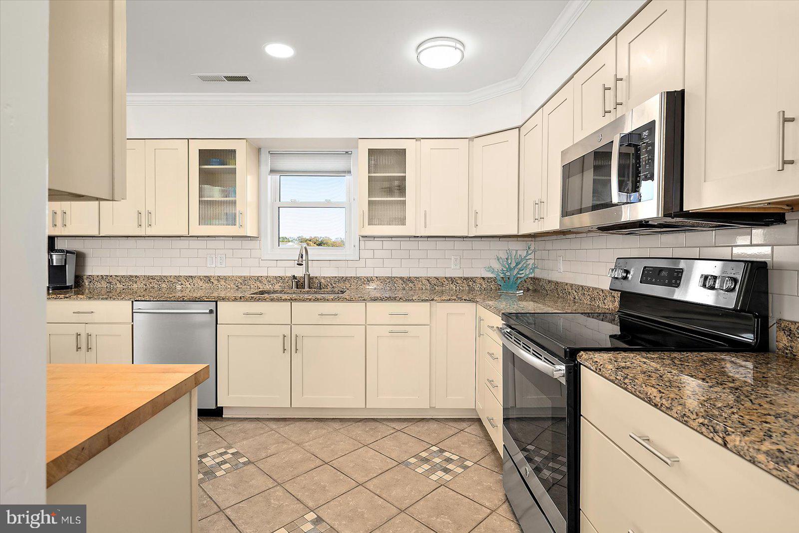 CAINE WOODS - Residential