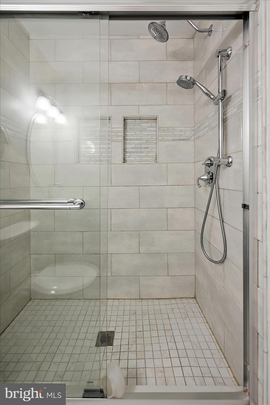 CAINE WOODS - Residential