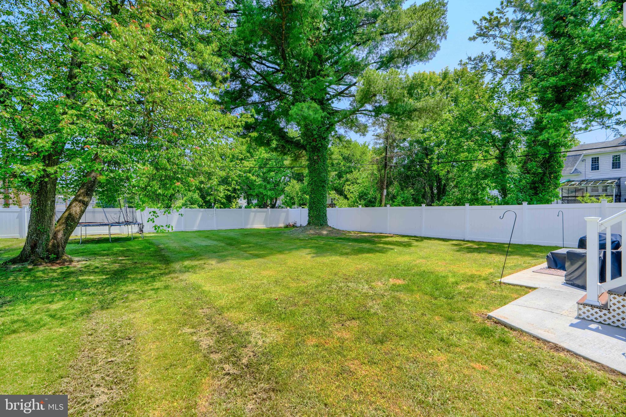 HOWARD PARK - Residential
