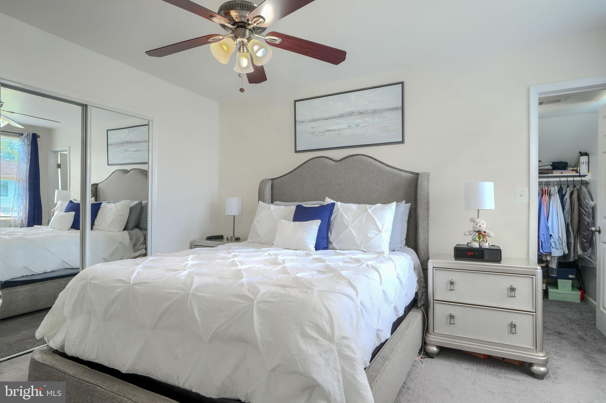 HOWARD PARK - Residential