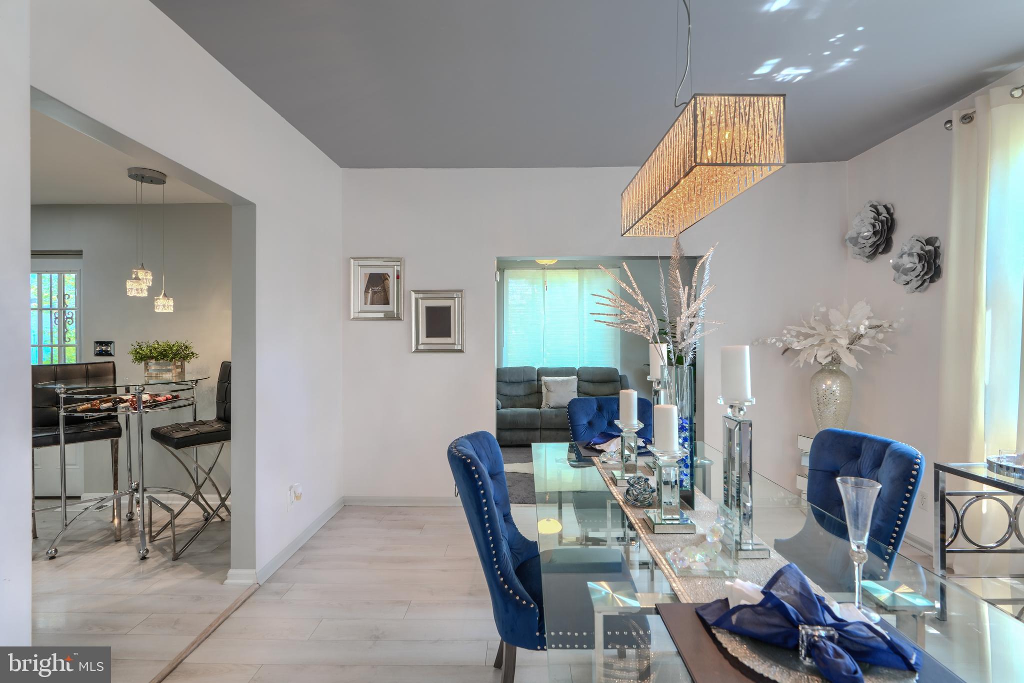HOWARD PARK - Residential