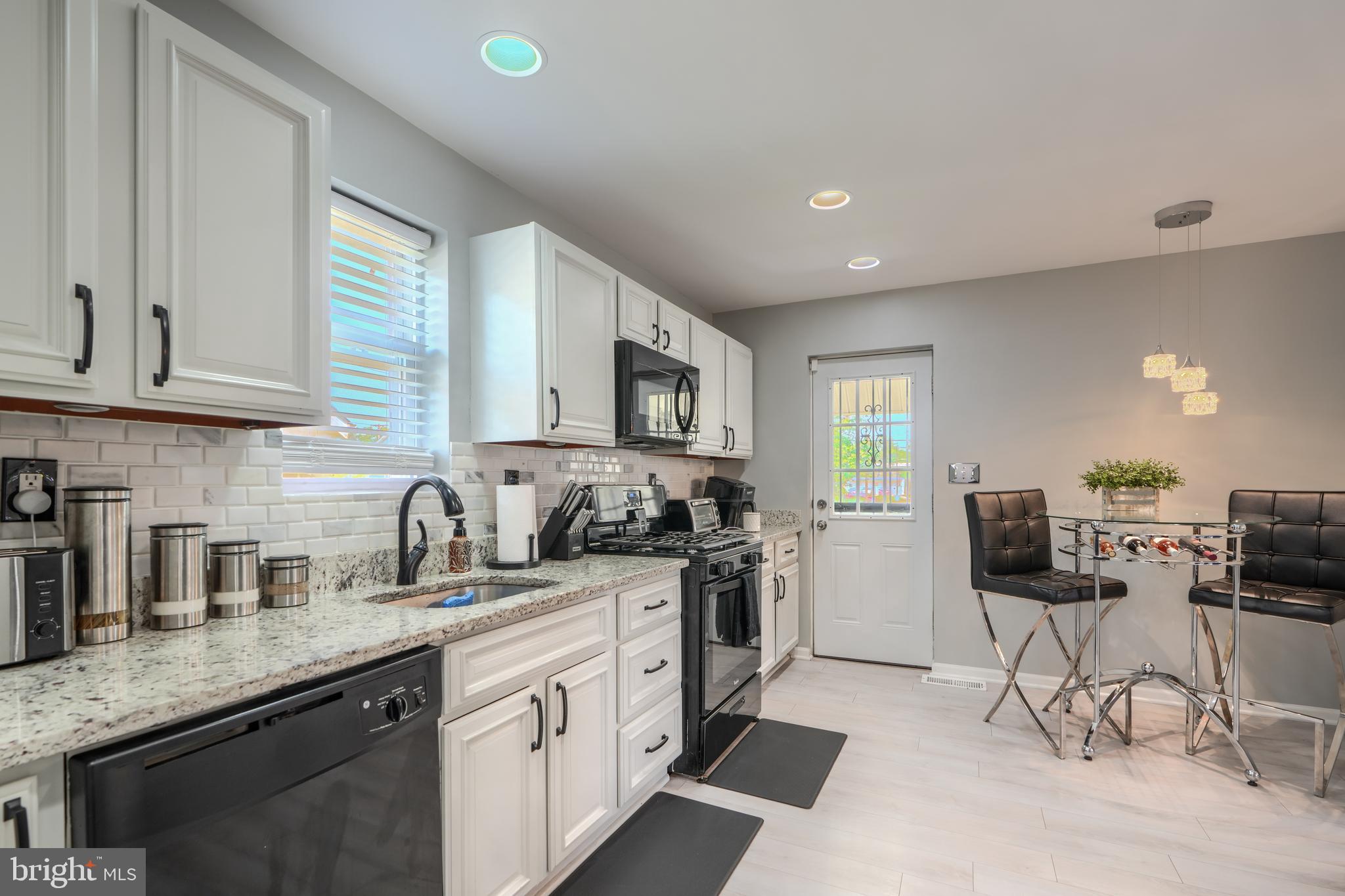 HOWARD PARK - Residential