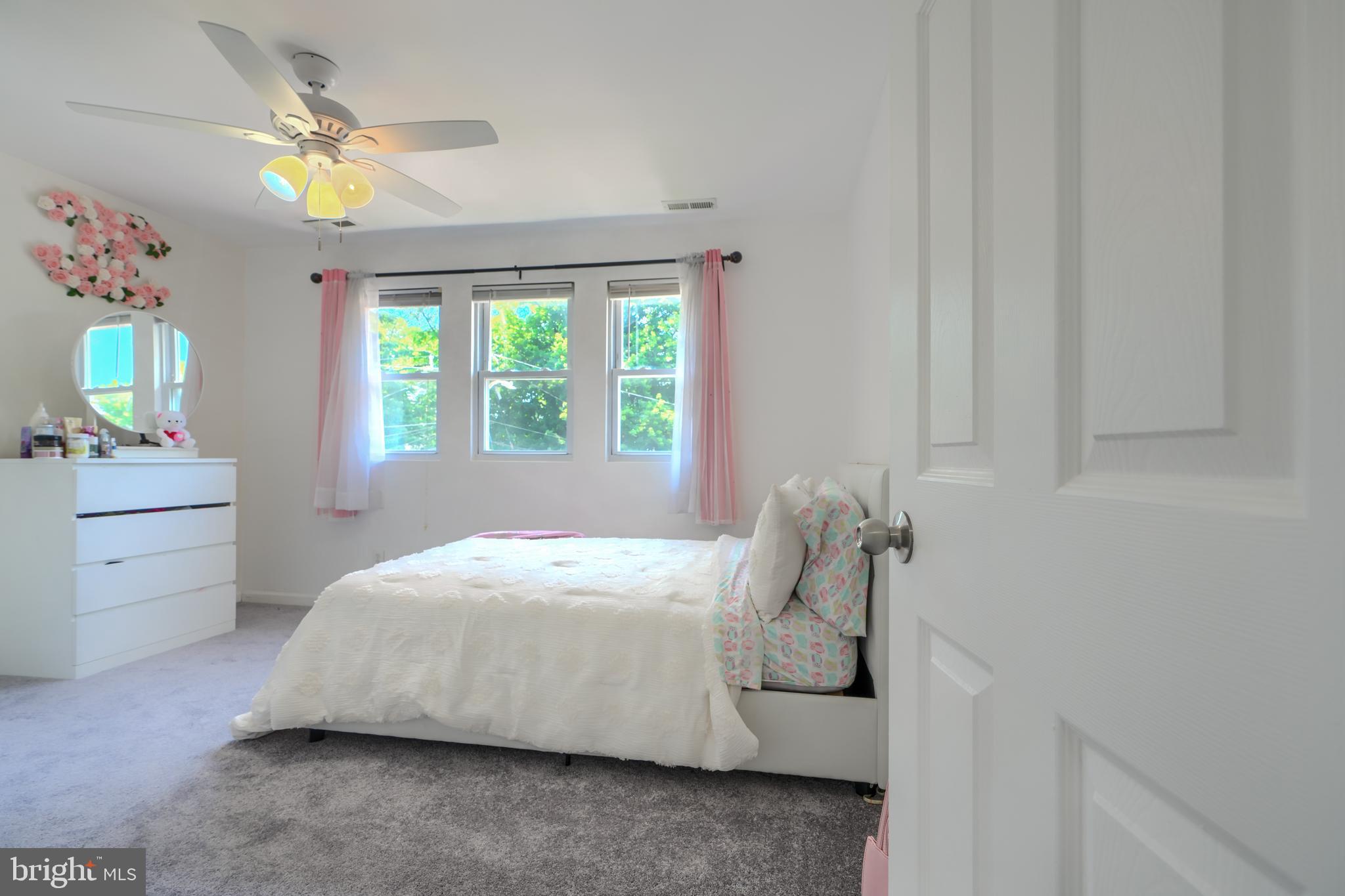 HOWARD PARK - Residential