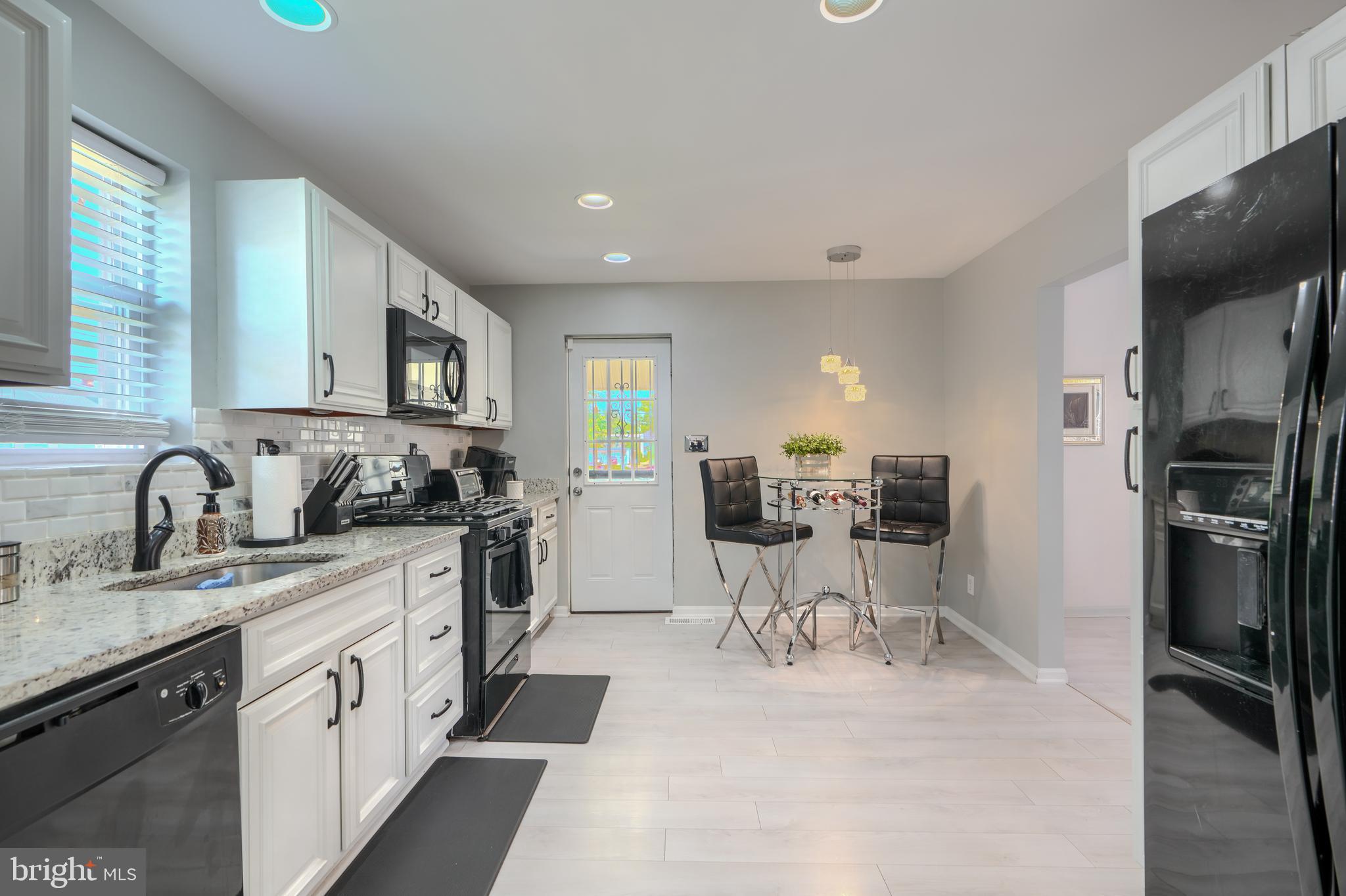 HOWARD PARK - Residential
