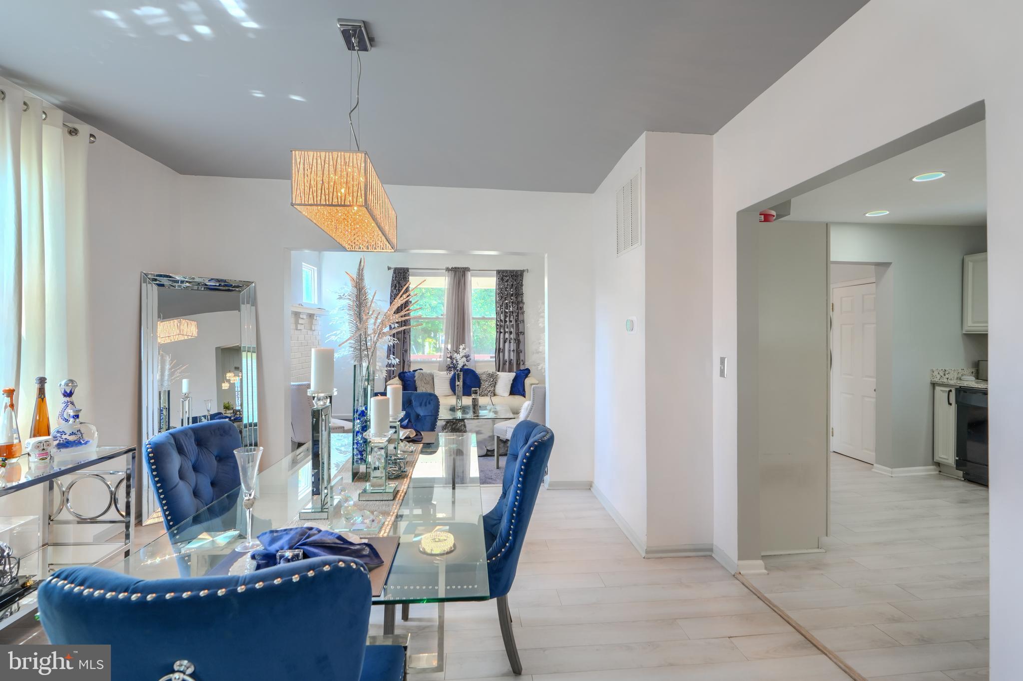 HOWARD PARK - Residential