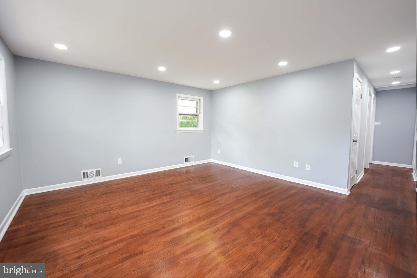 WEYANOKE - Residential Lease