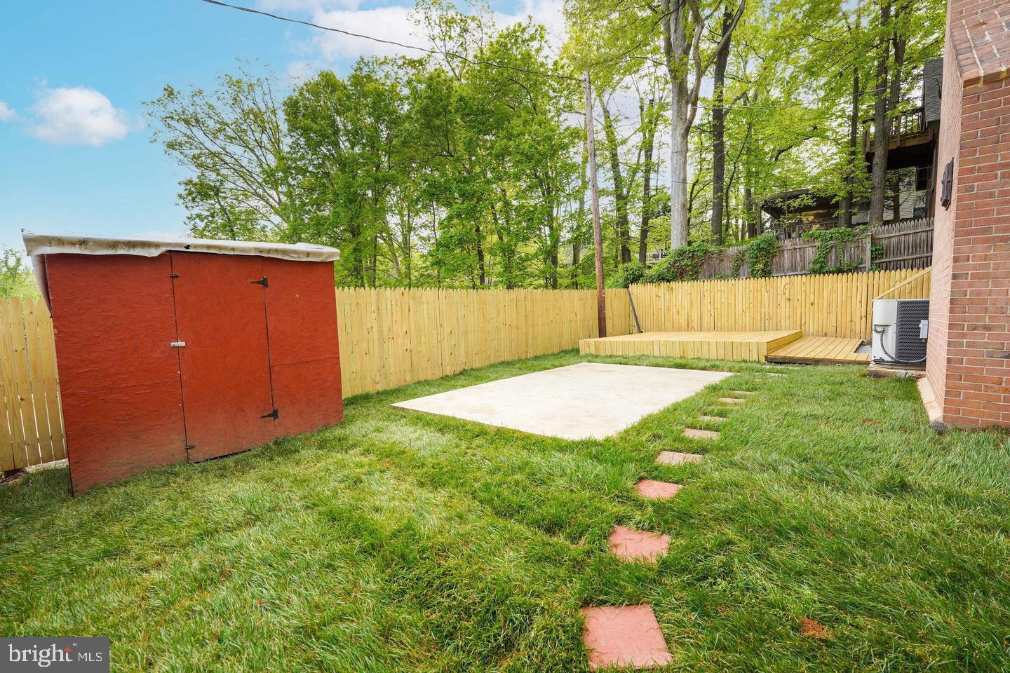 WEYANOKE - Residential Lease