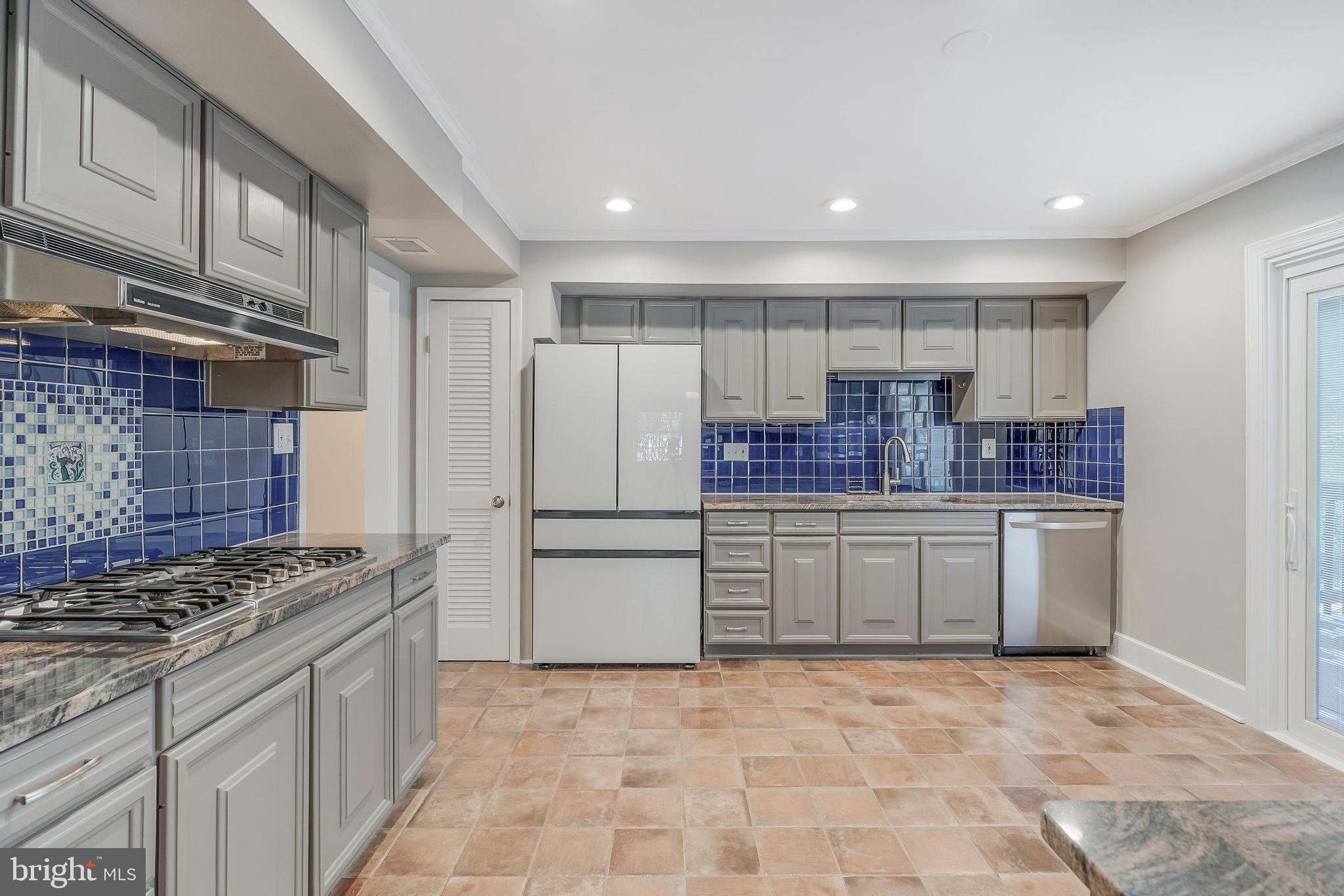 POTOMAC HILLS - Residential