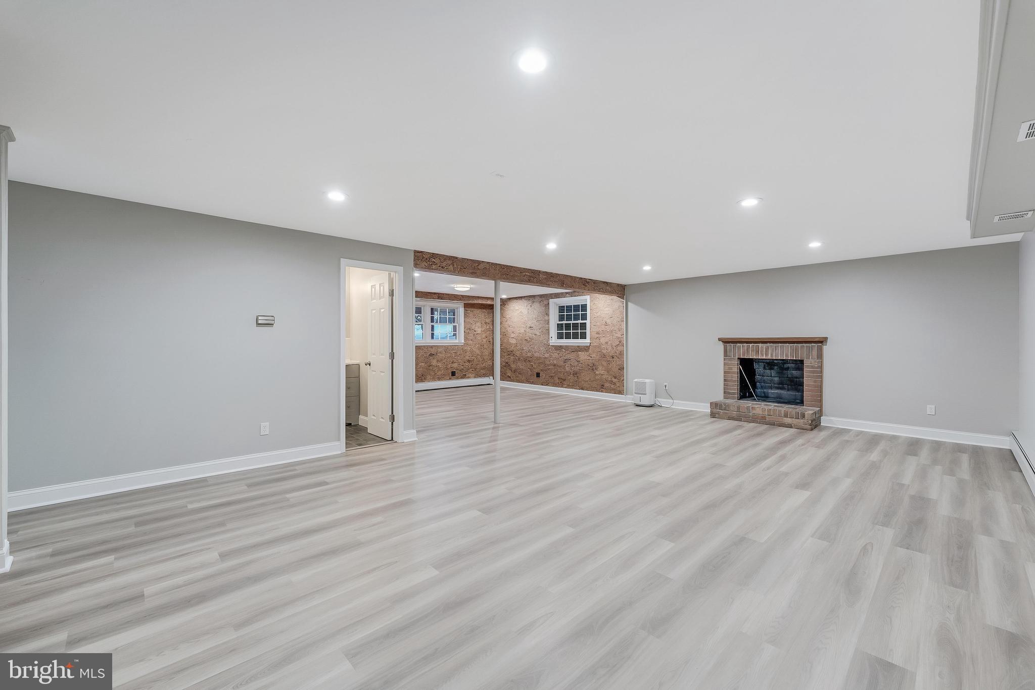 POTOMAC HILLS - Residential