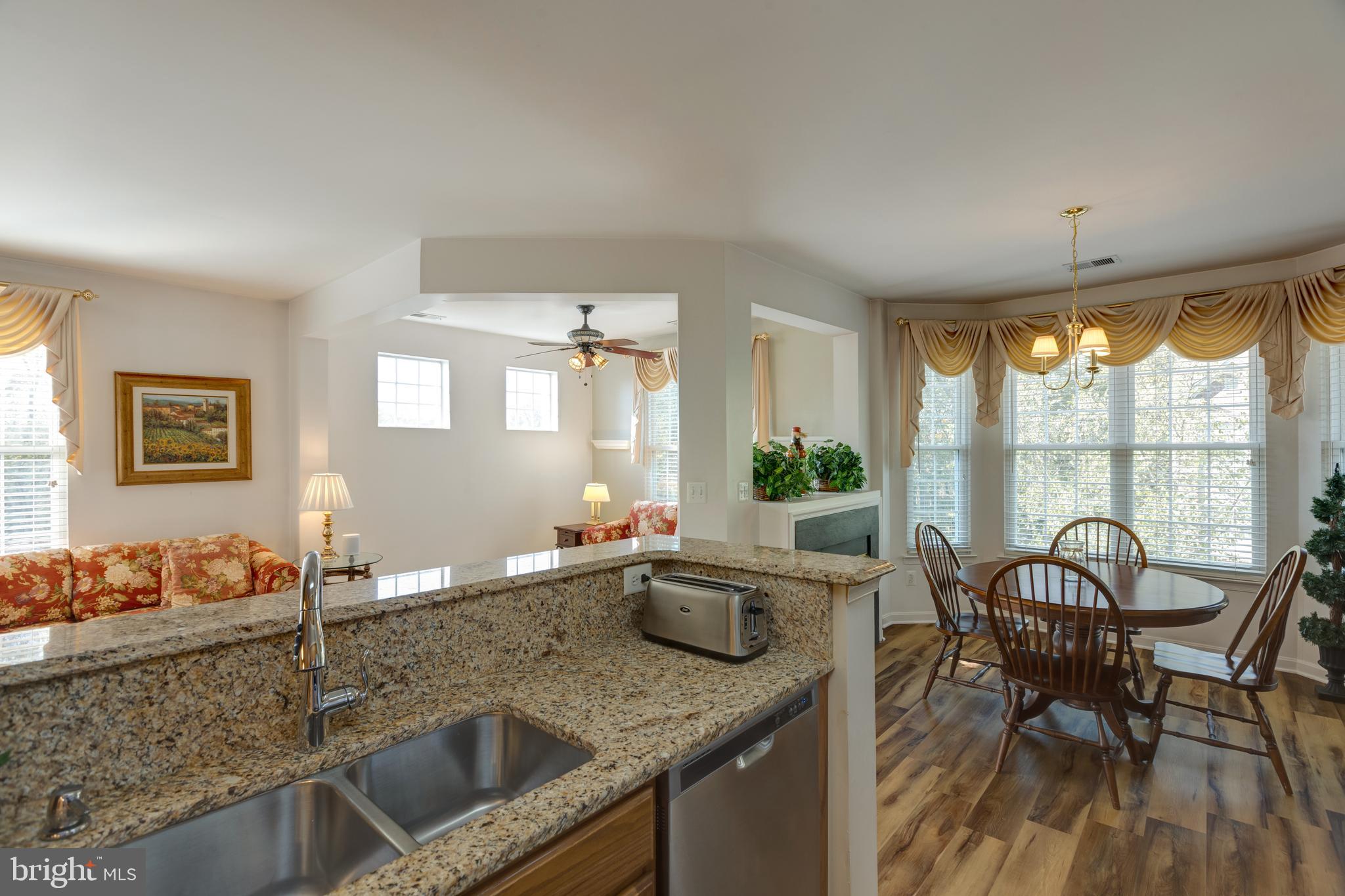 WINDY HILL - Residential