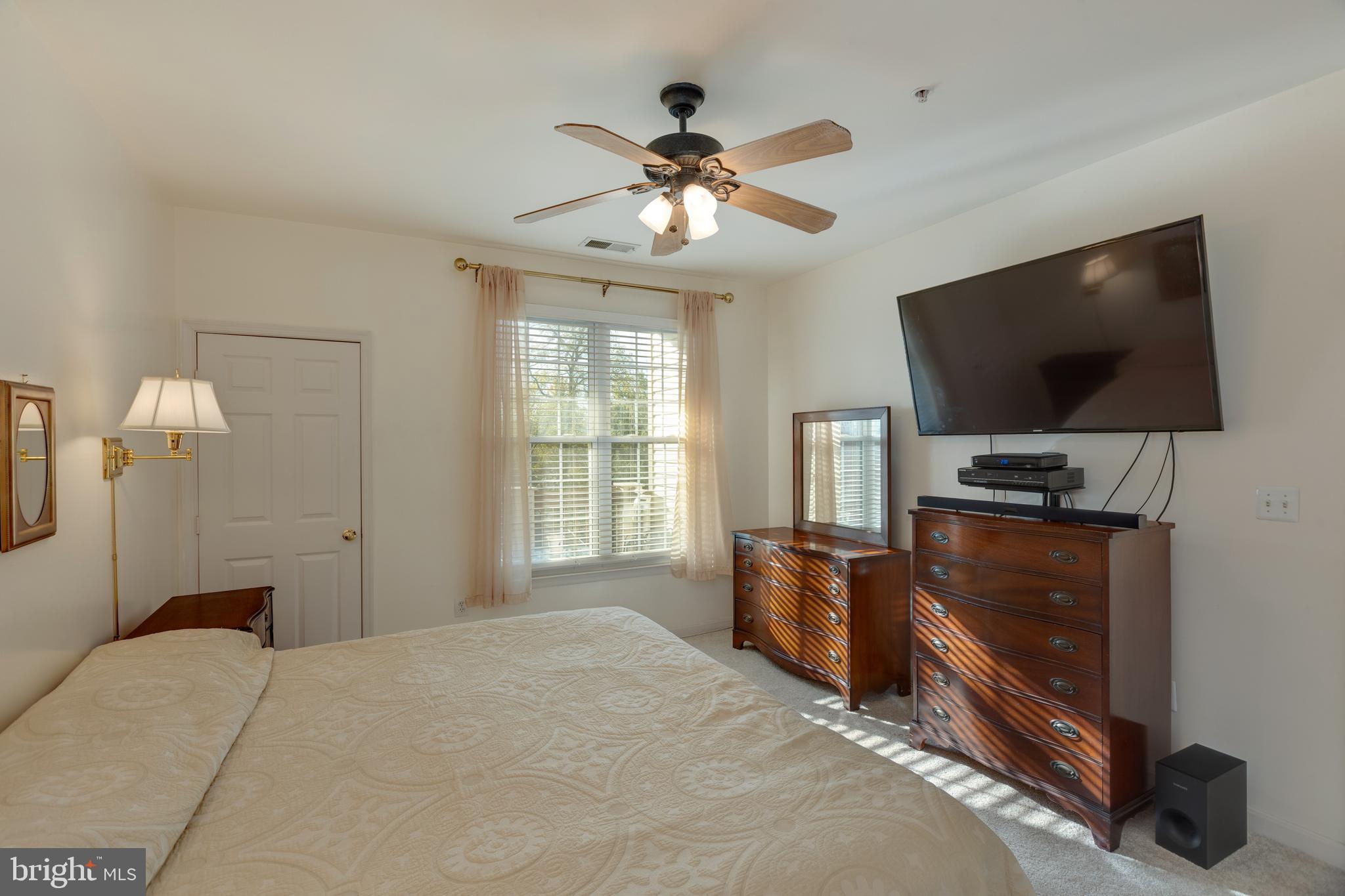 WINDY HILL - Residential