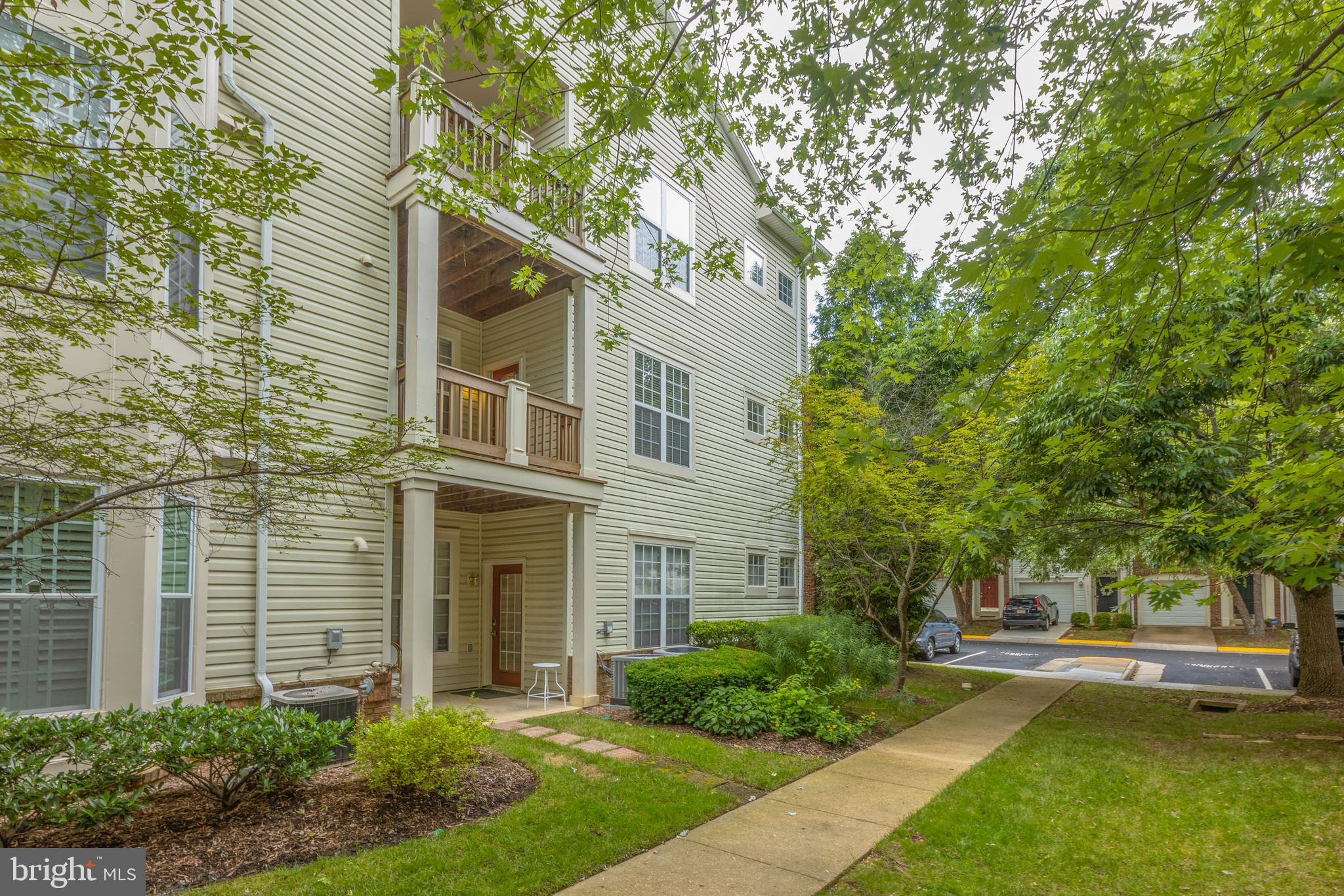 WINDY HILL - Residential