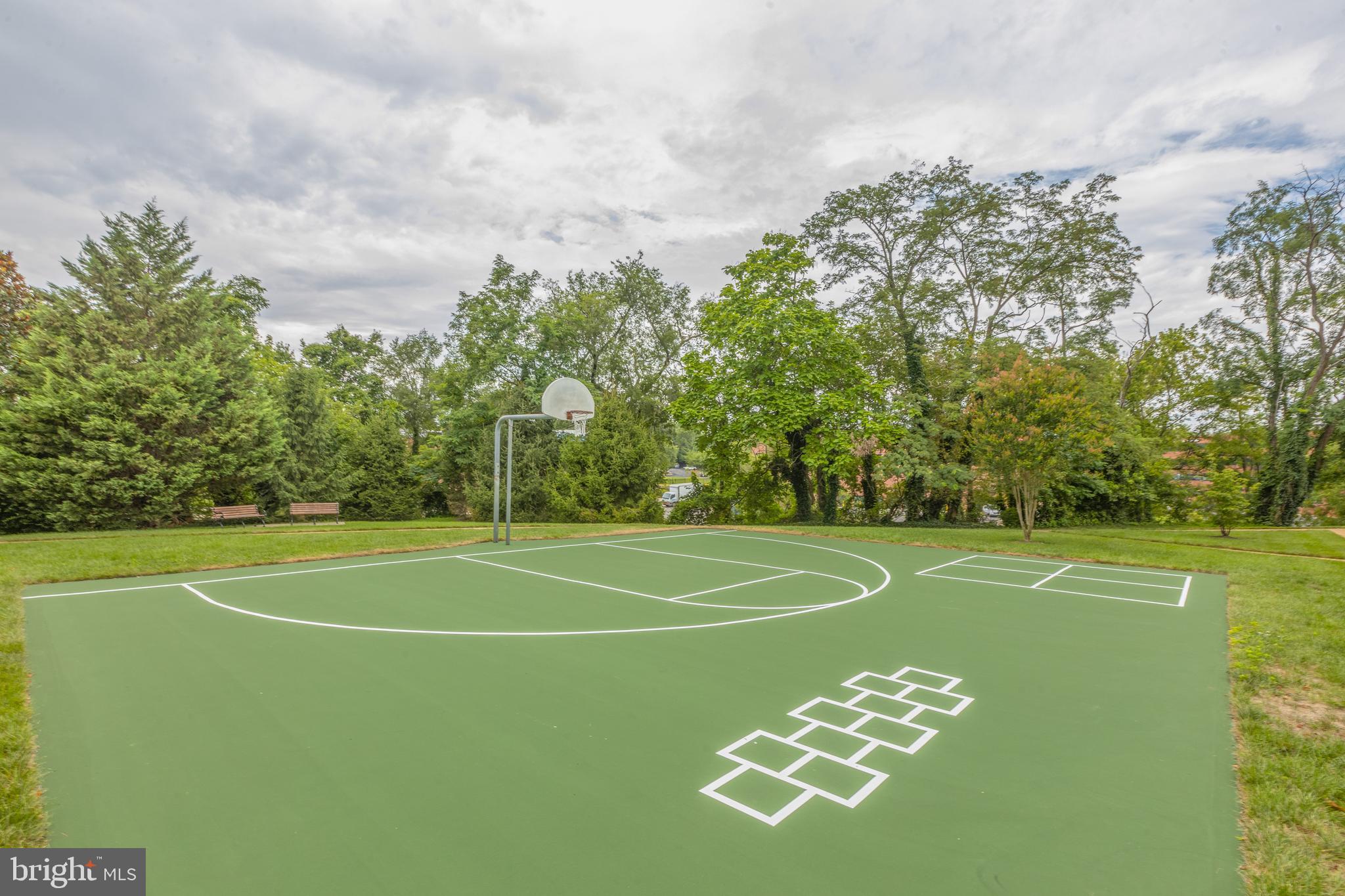 WINDY HILL - Residential