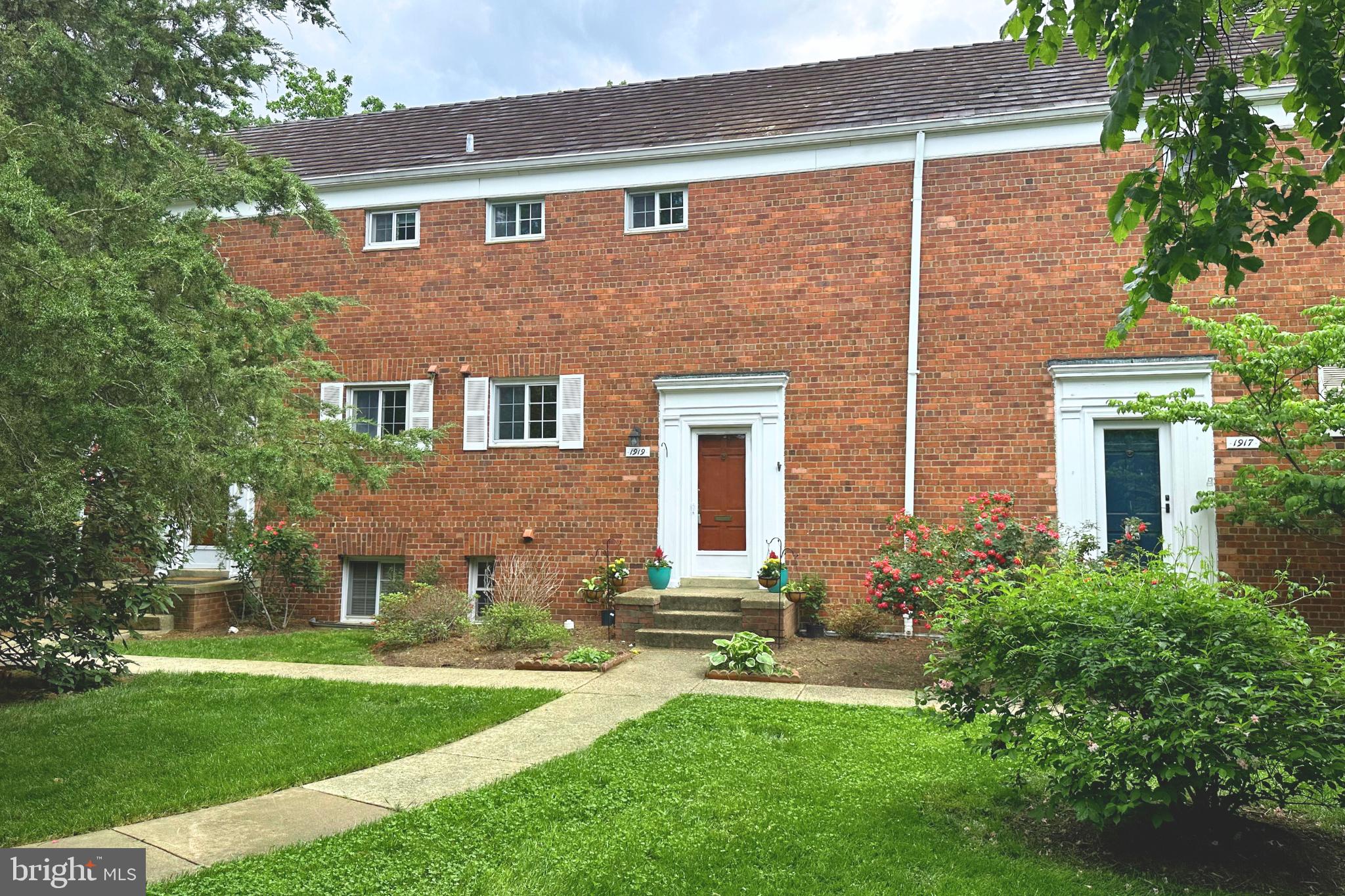 PARKFAIRFAX - Residential