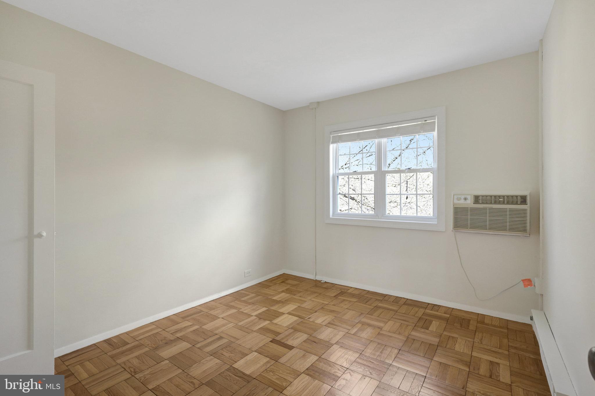 PARKFAIRFAX - Residential