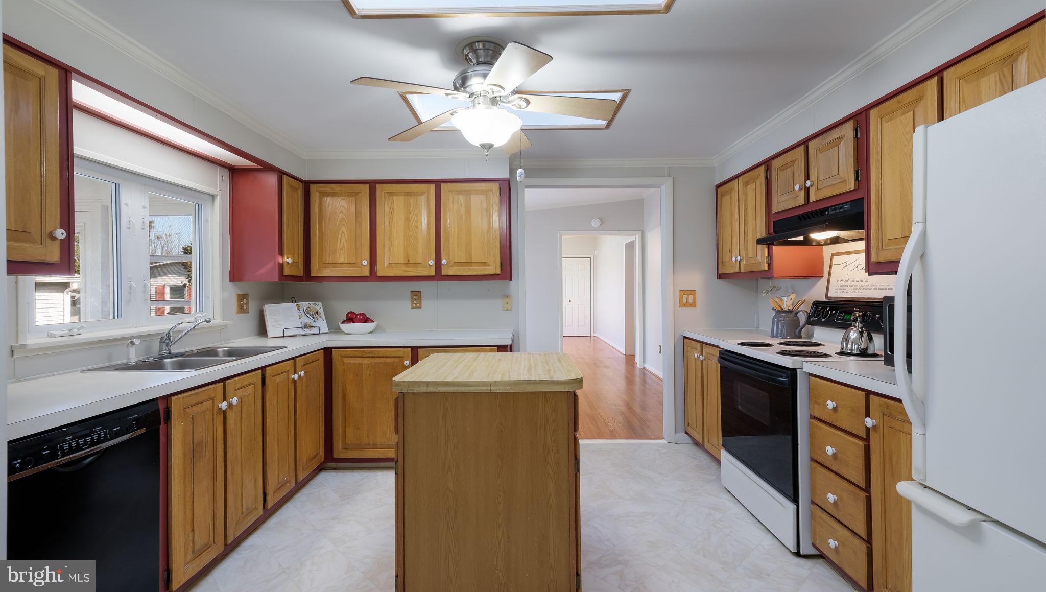 WALNUT MEADOWS - Residential