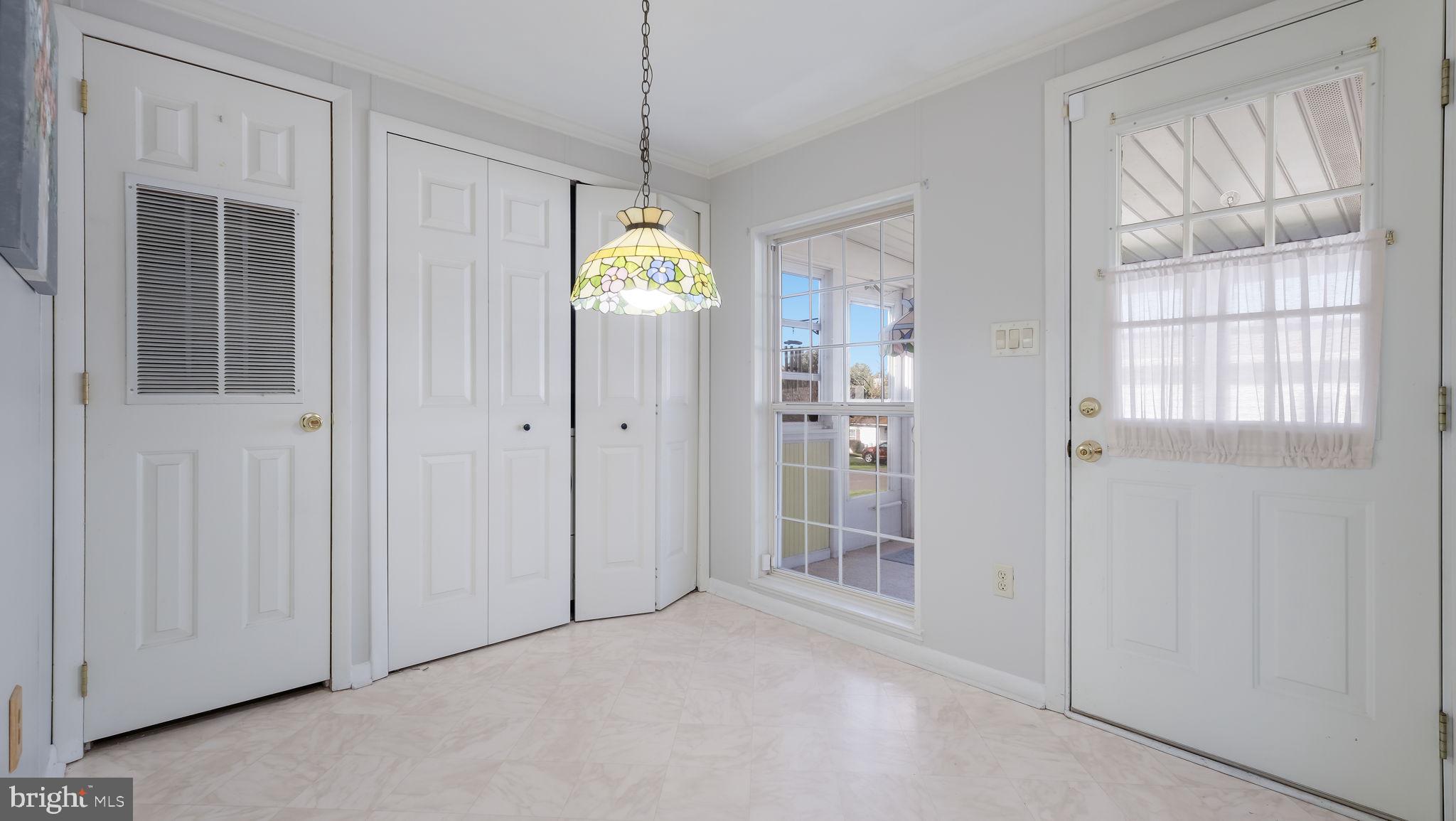 WALNUT MEADOWS - Residential