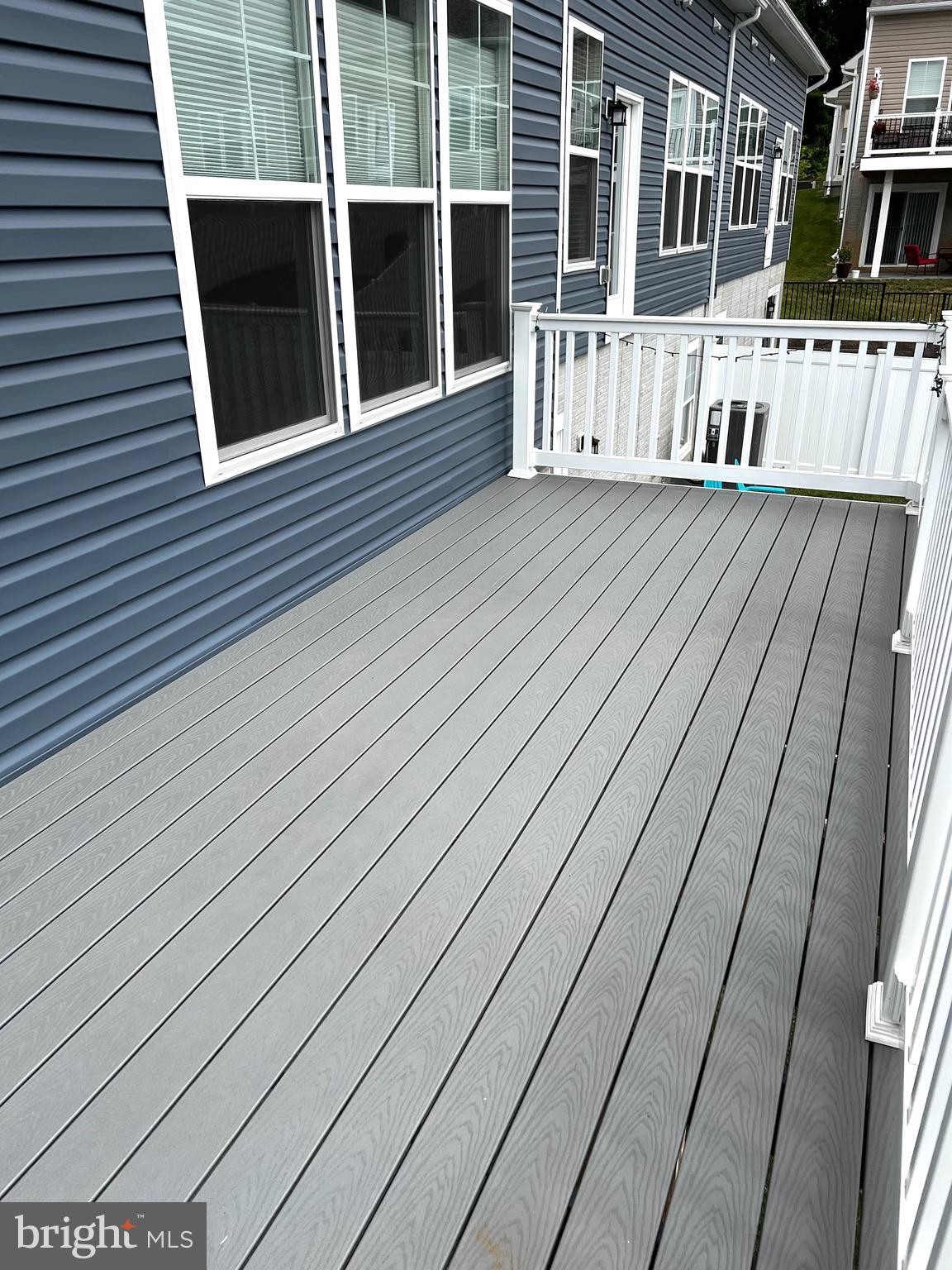 SNADER'S SUMMIT - Residential Lease