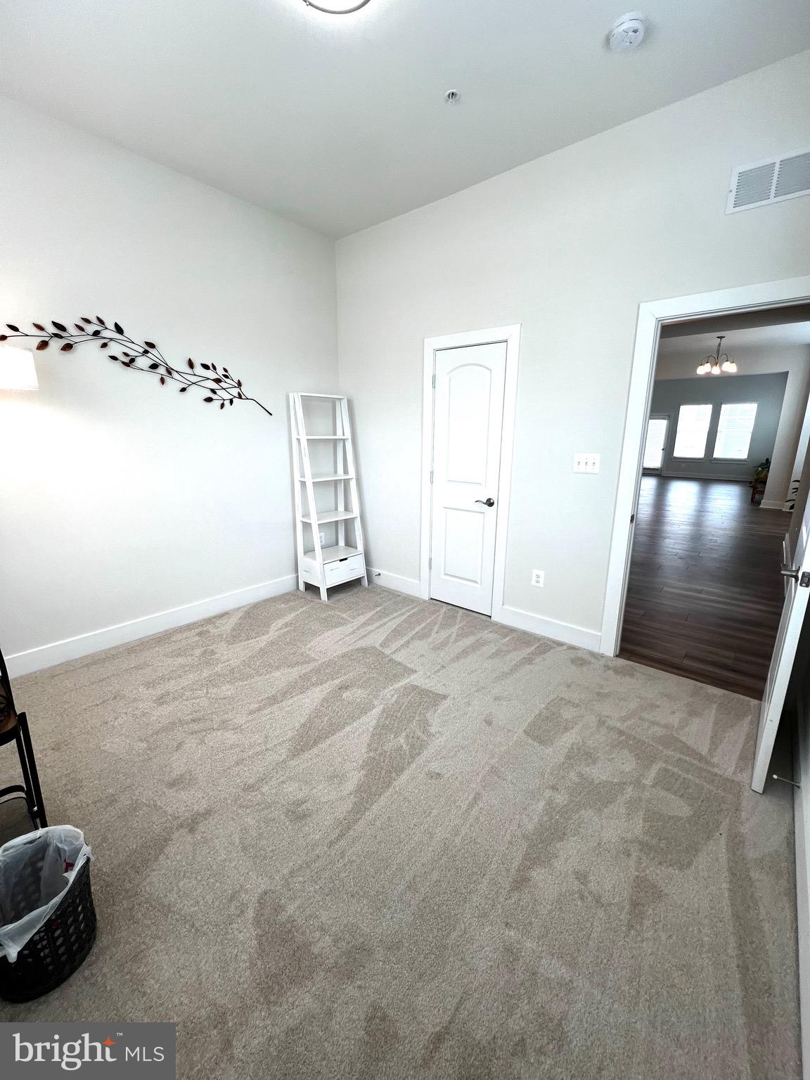 SNADER'S SUMMIT - Residential Lease