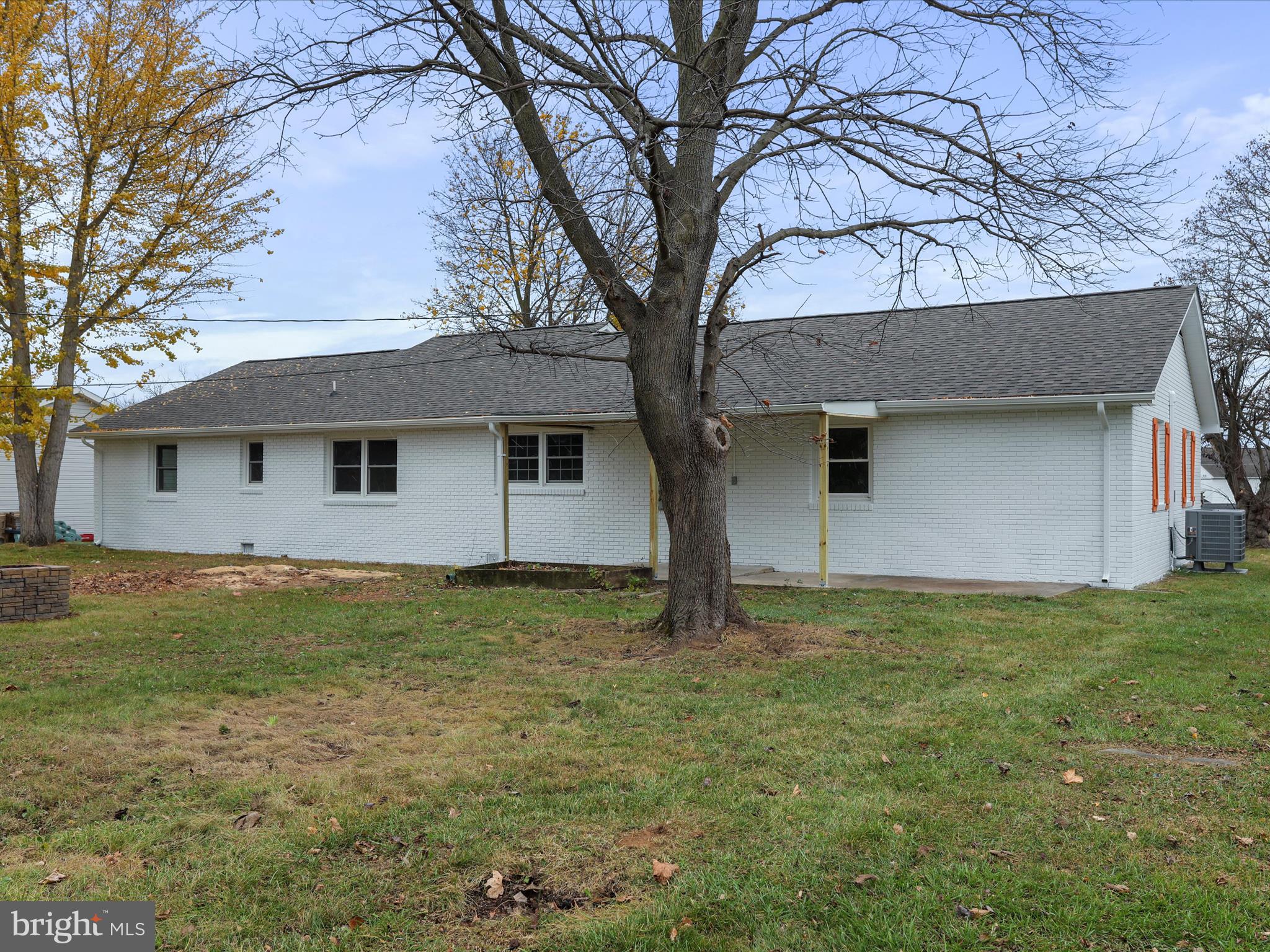 SKY-LIN PARK - Residential