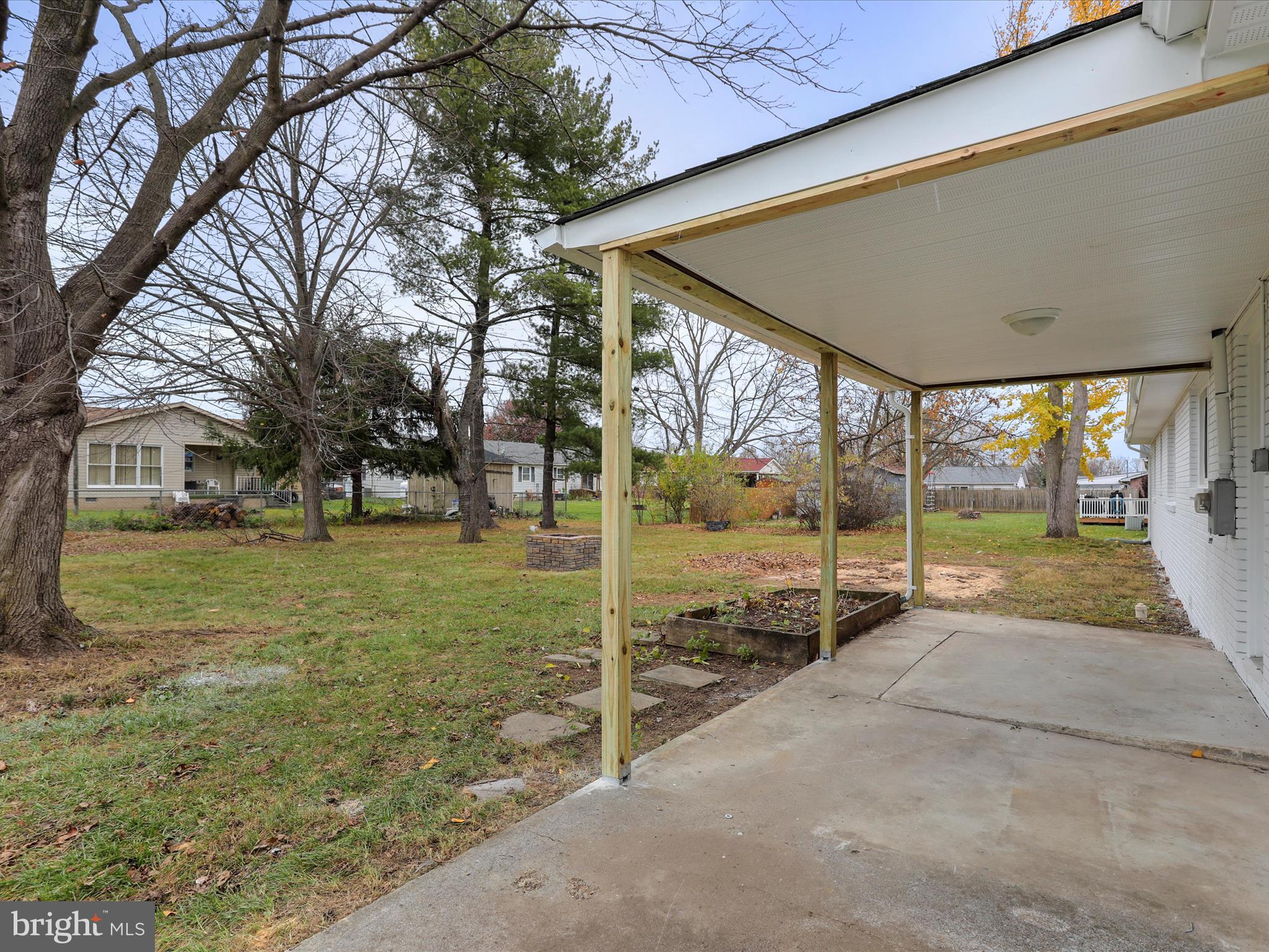 SKY-LIN PARK - Residential