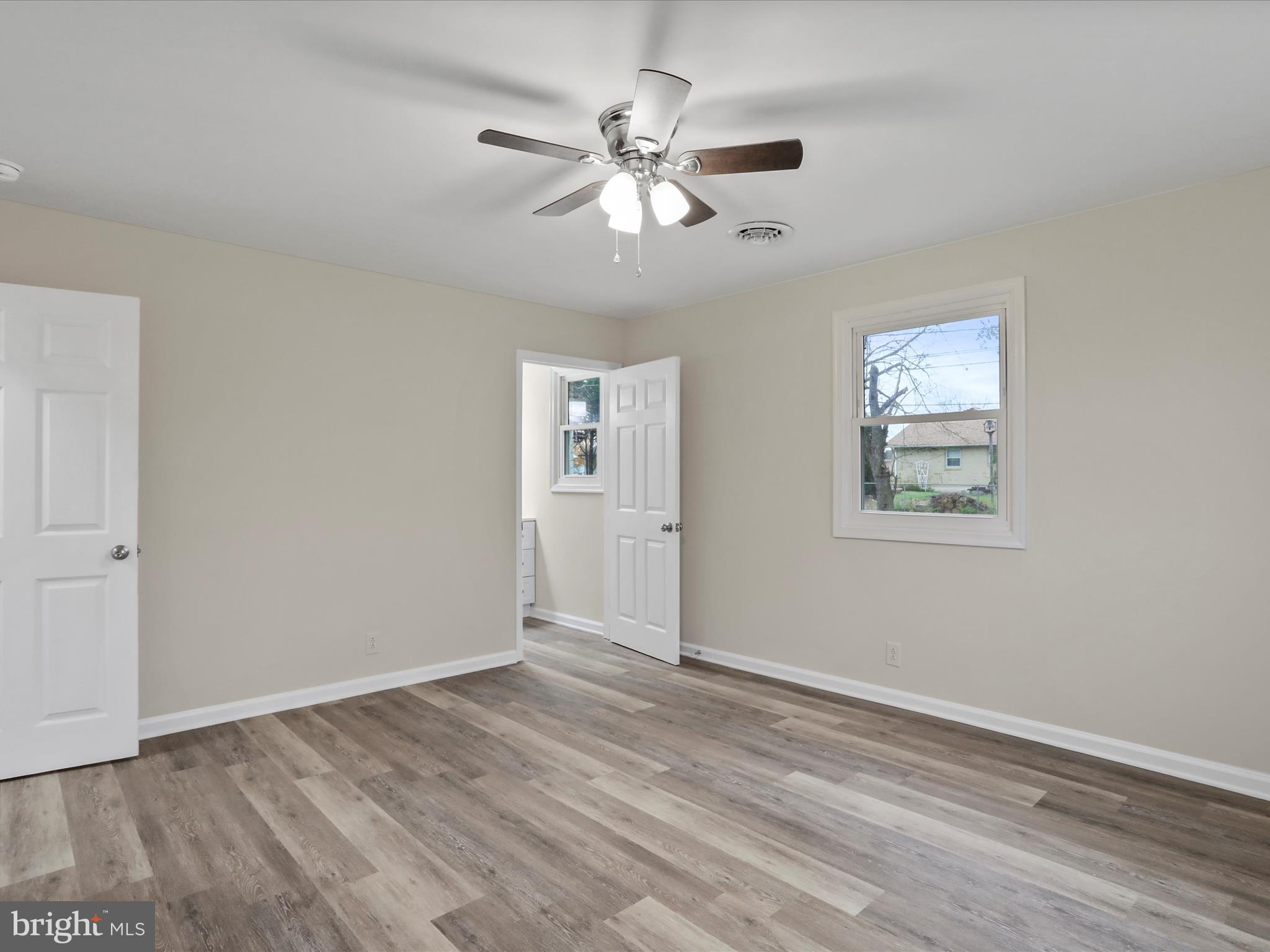 SKY-LIN PARK - Residential