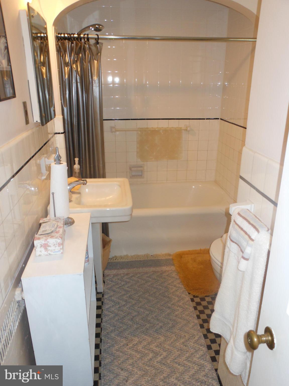 ORIGINAL NORTHWOOD - Residential