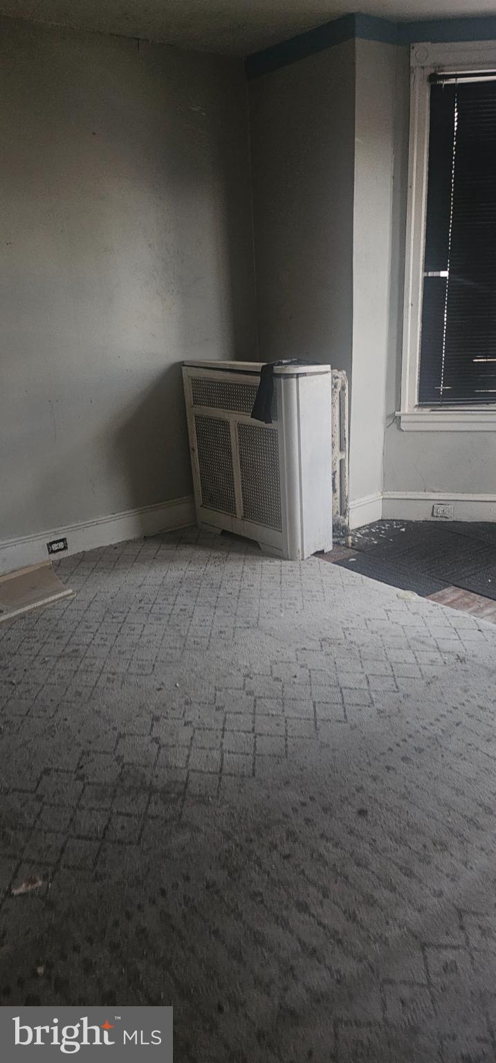 FERN ROCK - Residential