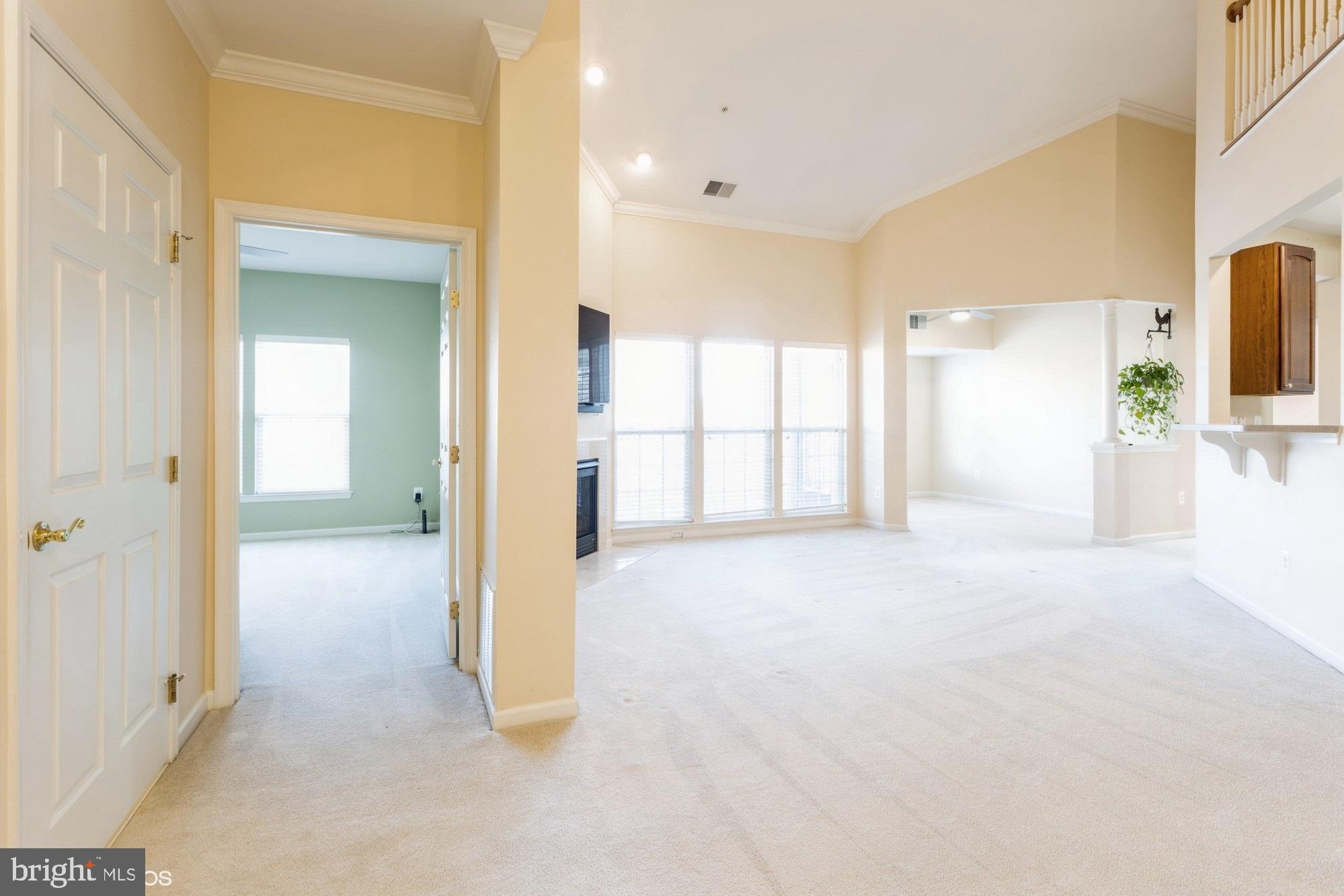 HEARTHSTONE AT VILLAGE CREST CONDOMINIUMS - Residential