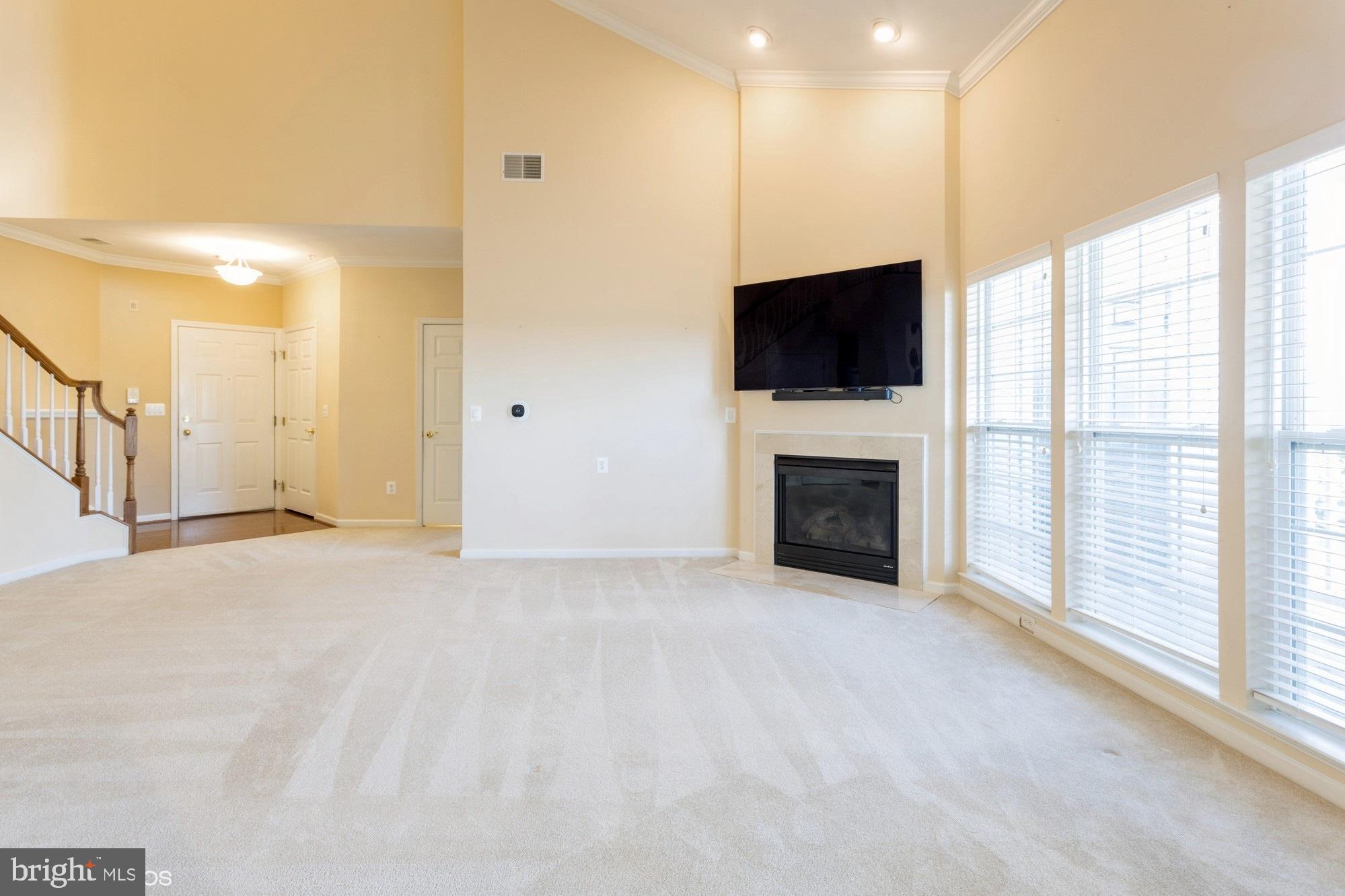 HEARTHSTONE AT VILLAGE CREST CONDOMINIUMS - Residential