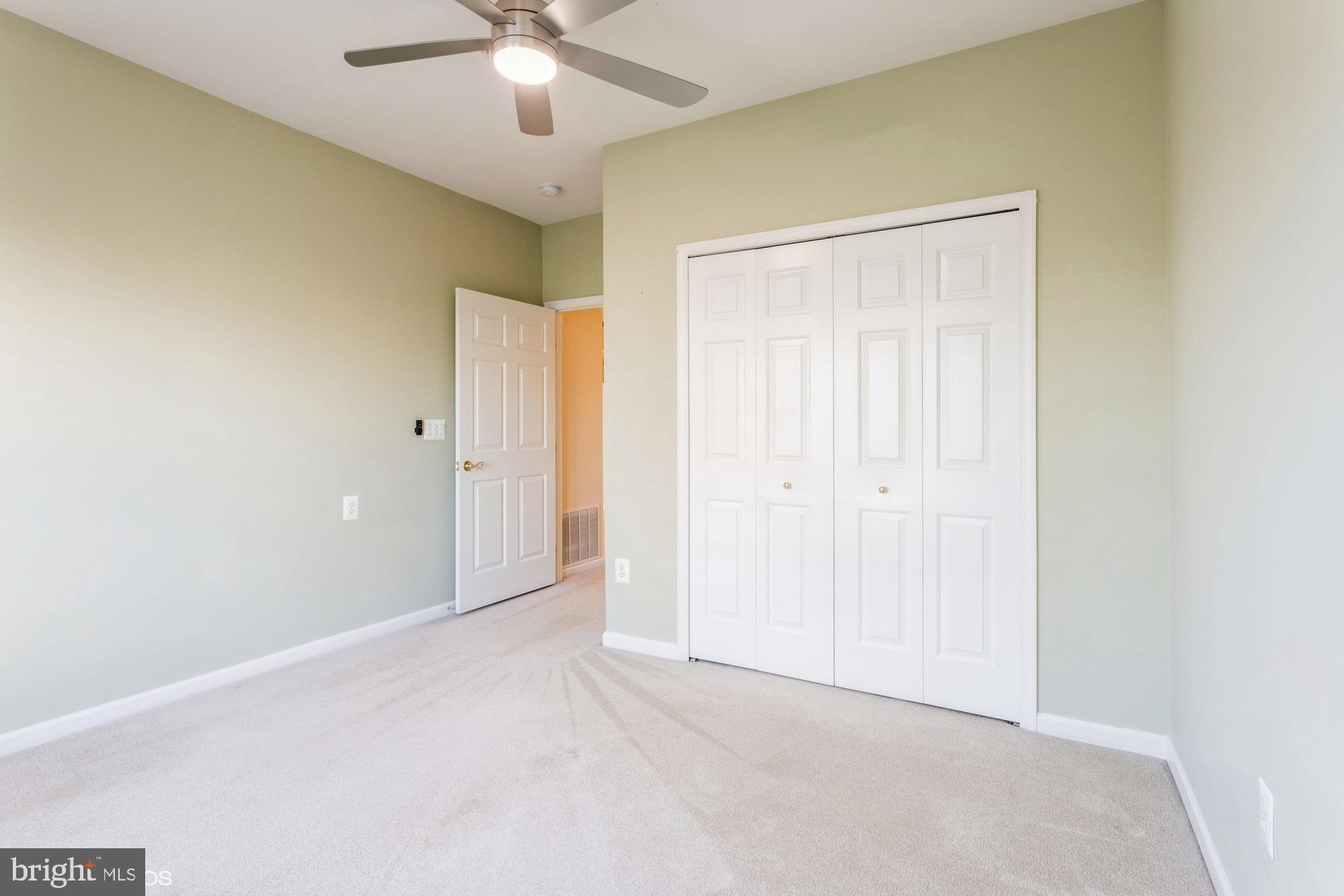 HEARTHSTONE AT VILLAGE CREST CONDOMINIUMS - Residential