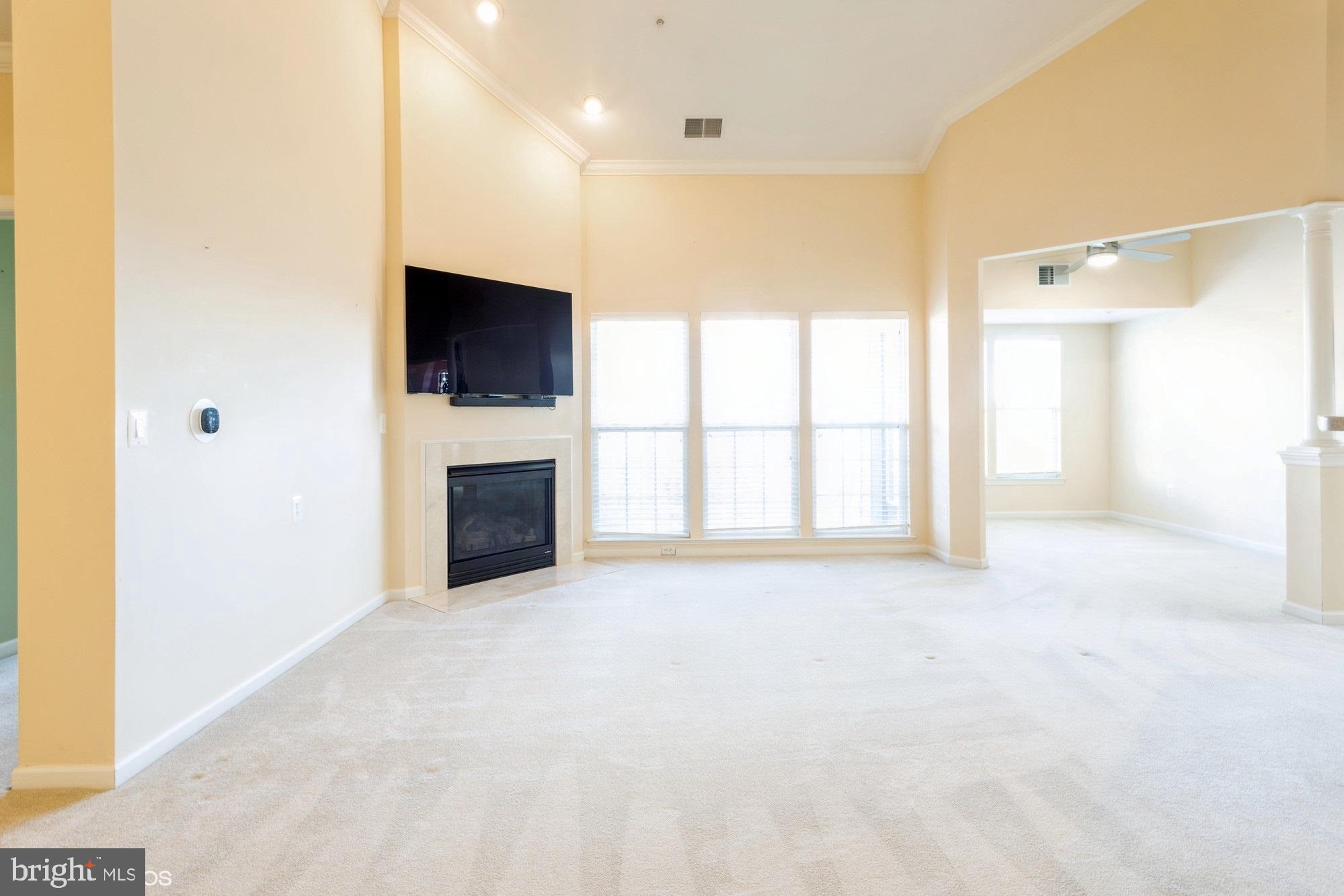 HEARTHSTONE AT VILLAGE CREST CONDOMINIUMS - Residential