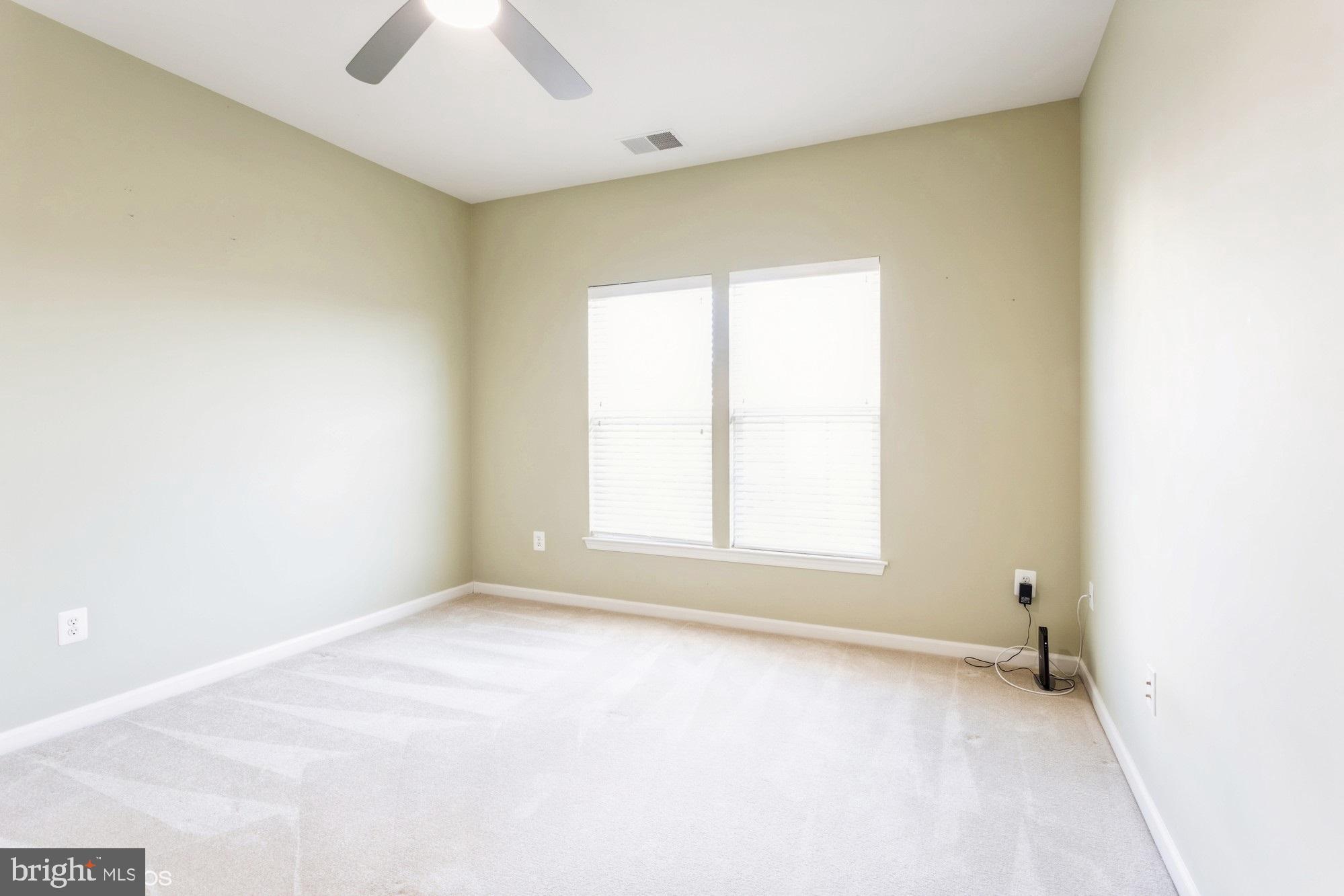 HEARTHSTONE AT VILLAGE CREST CONDOMINIUMS - Residential