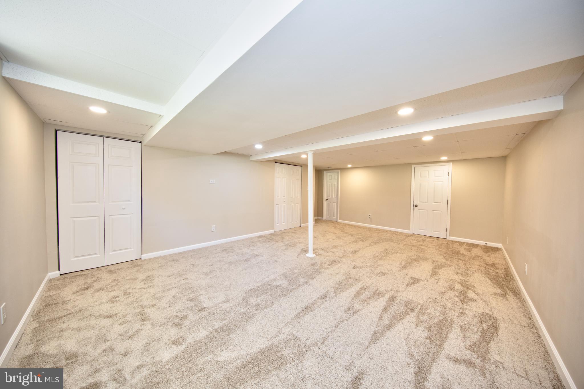 ROYAL HEIGHTS - Residential