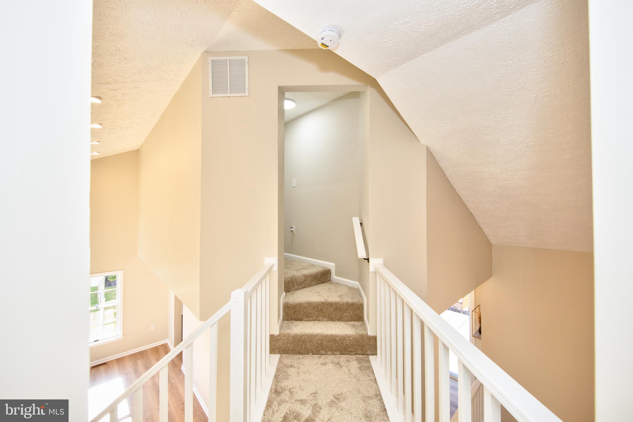 ROYAL HEIGHTS - Residential